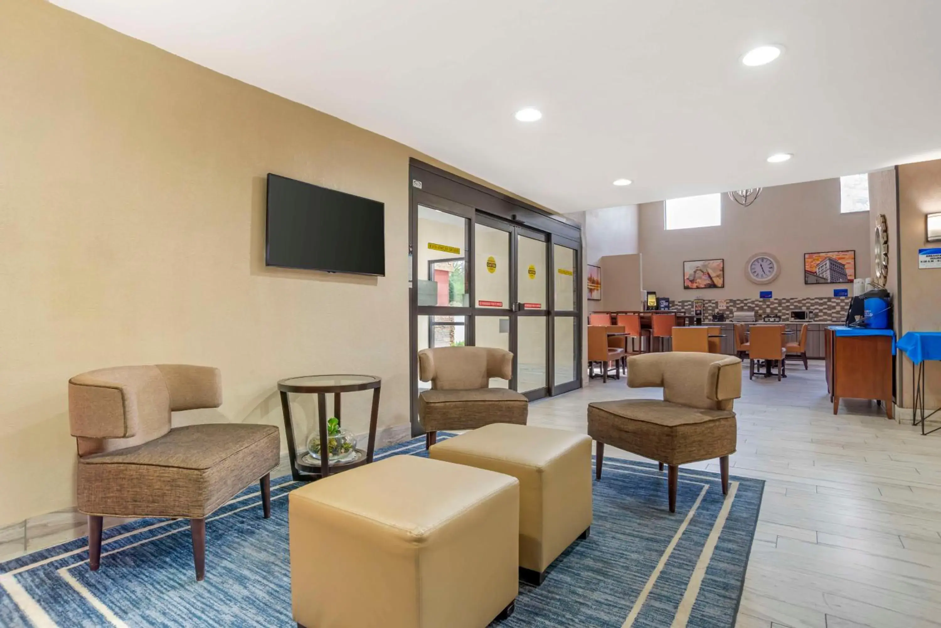 Lobby or reception in Best Western Gardendale Lobby or reception in Best Western Gardendale