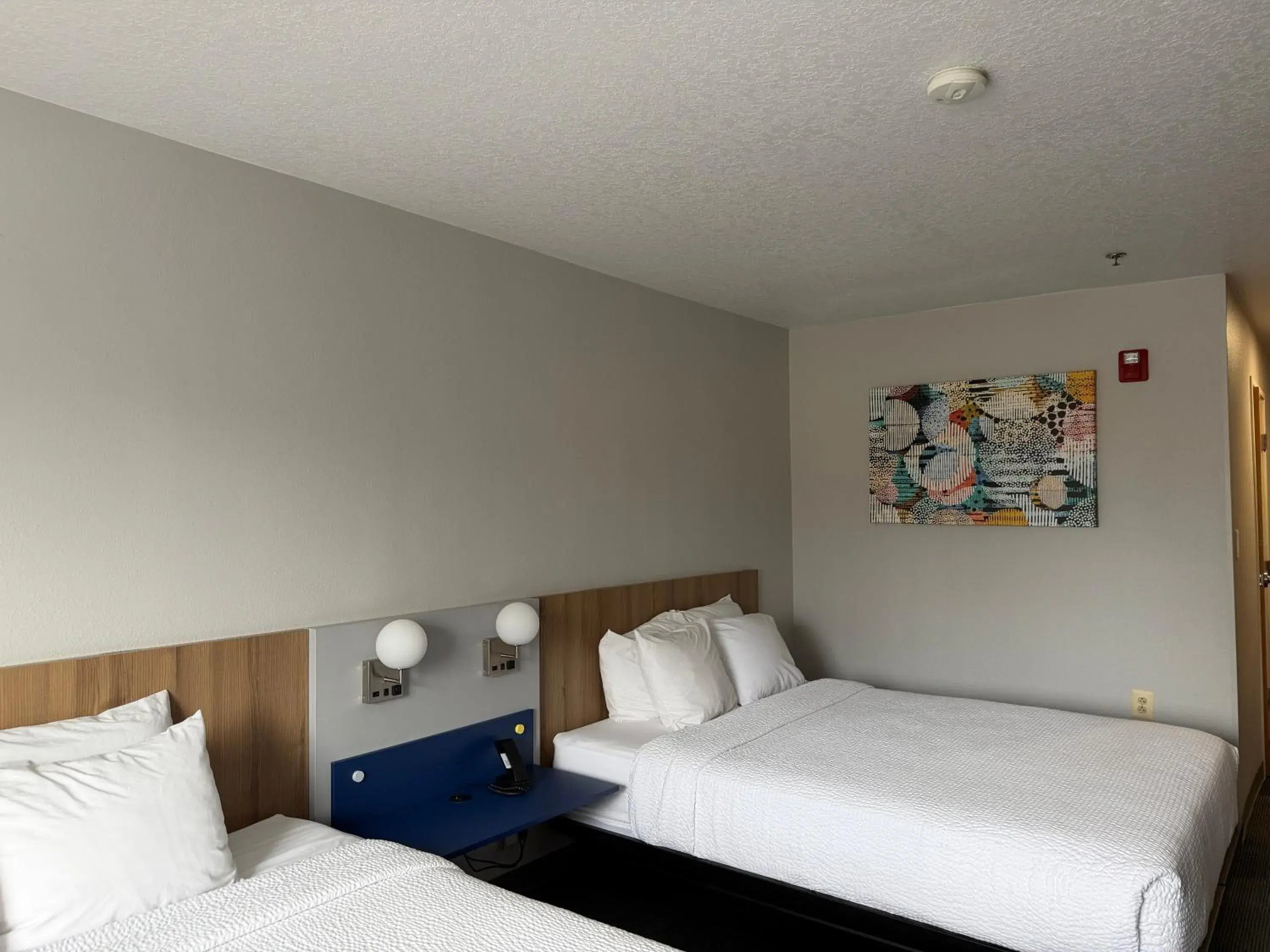 Bed in Microtel Inn & Suites by Wyndham Culpeper Bed in Microtel Inn & Suites by Wyndham Culpeper