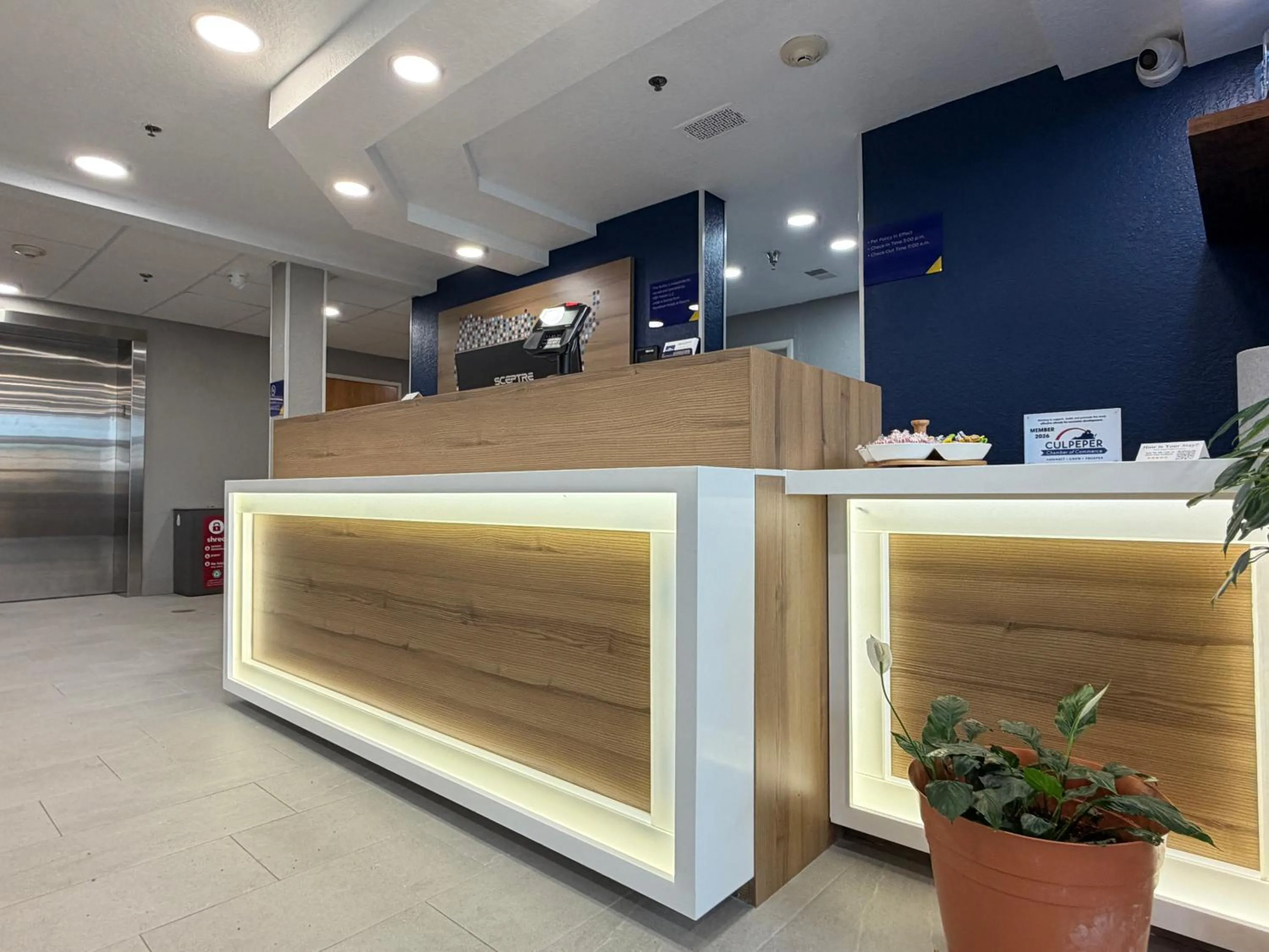 Lobby or reception in Microtel Inn & Suites by Wyndham Culpeper