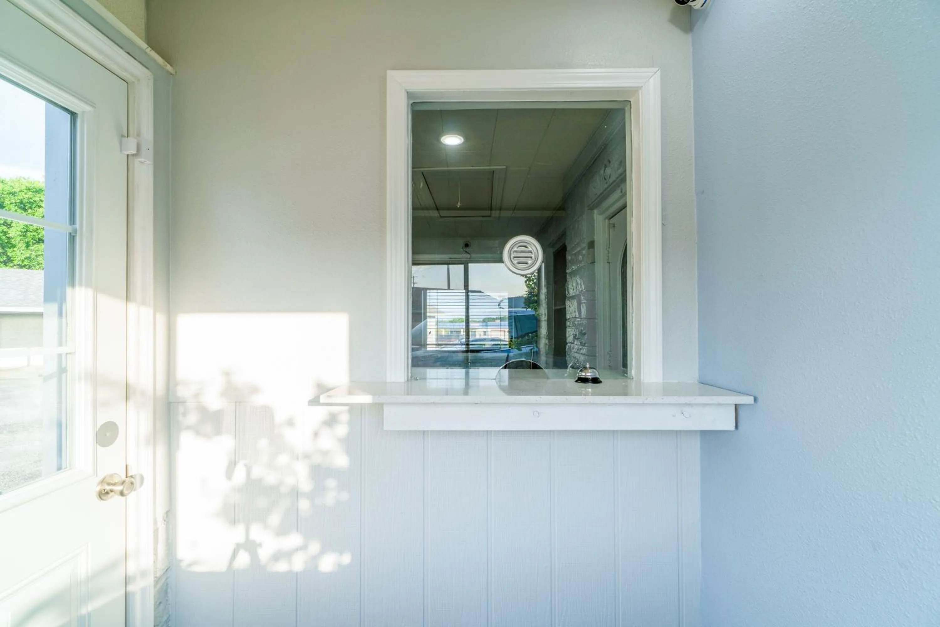 Lobby or reception in Royal Inn