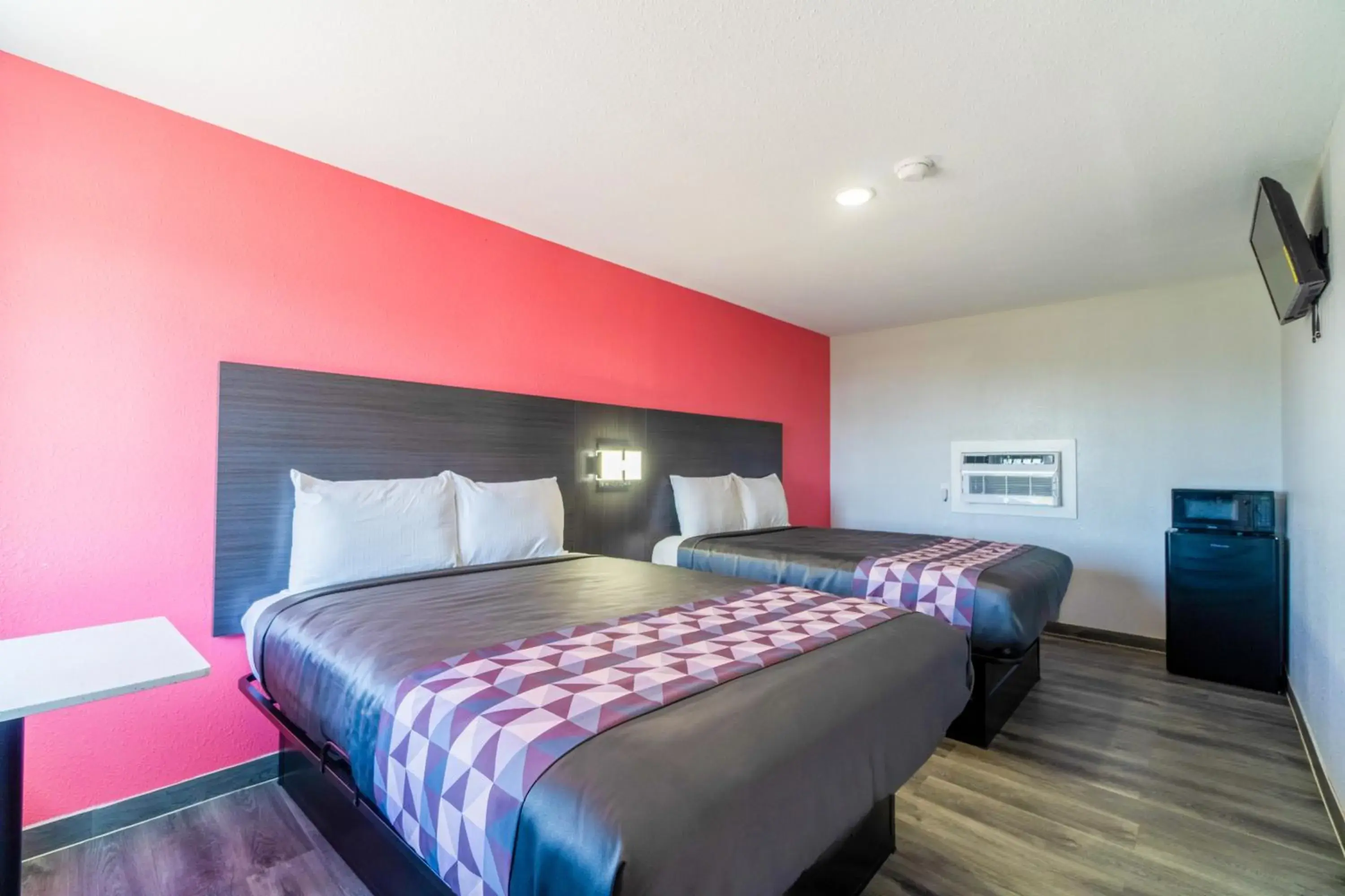 Queen Room with Two Queen Beds in Royal Inn Queen Room with Two Queen Beds in Royal Inn