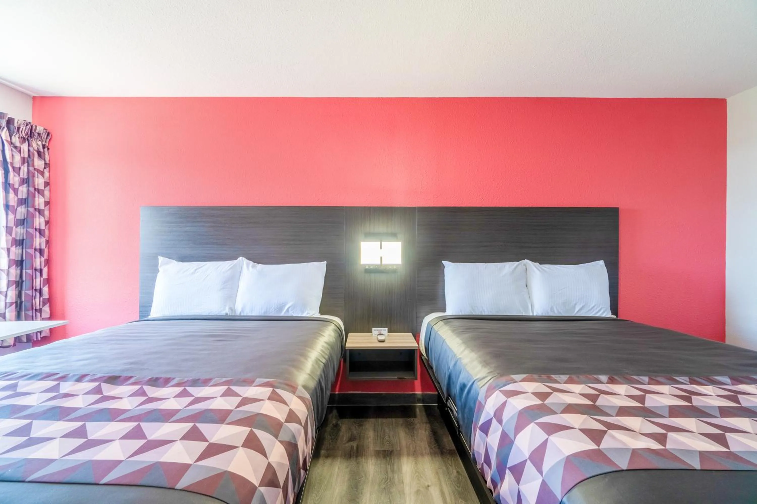 Bedroom in Royal Inn