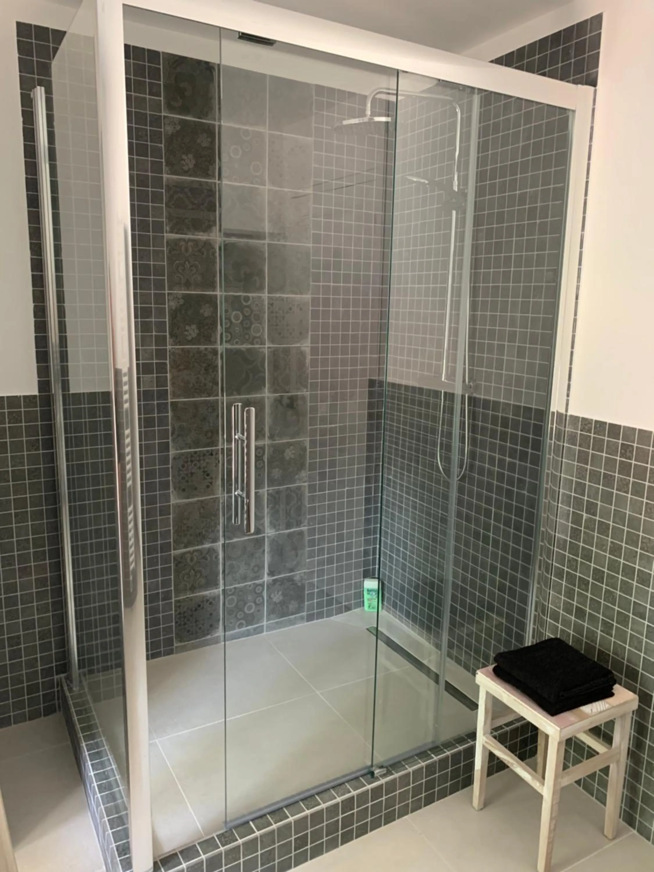 Bathroom in Le Moulin Bleu