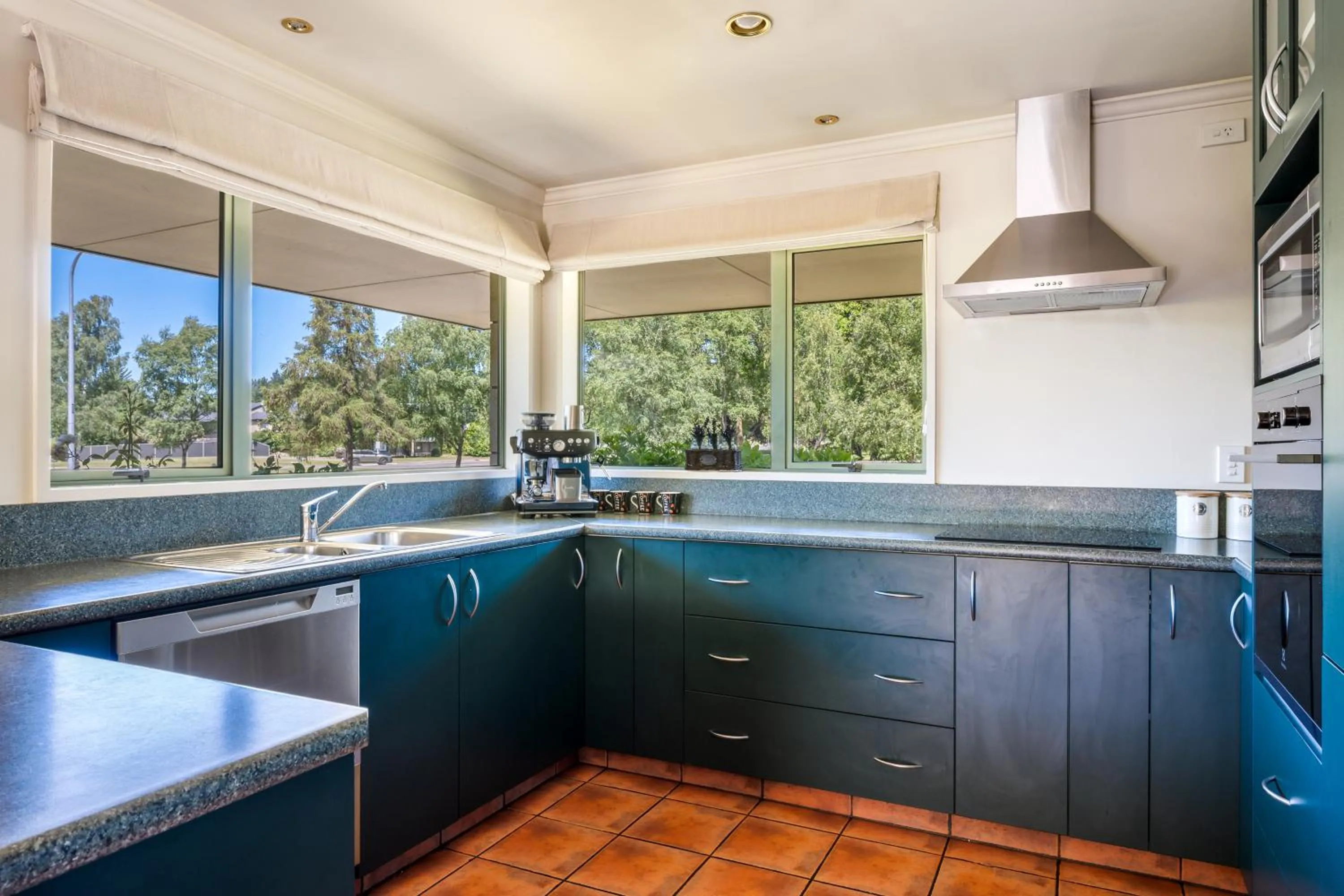 Hedditch Hideaway