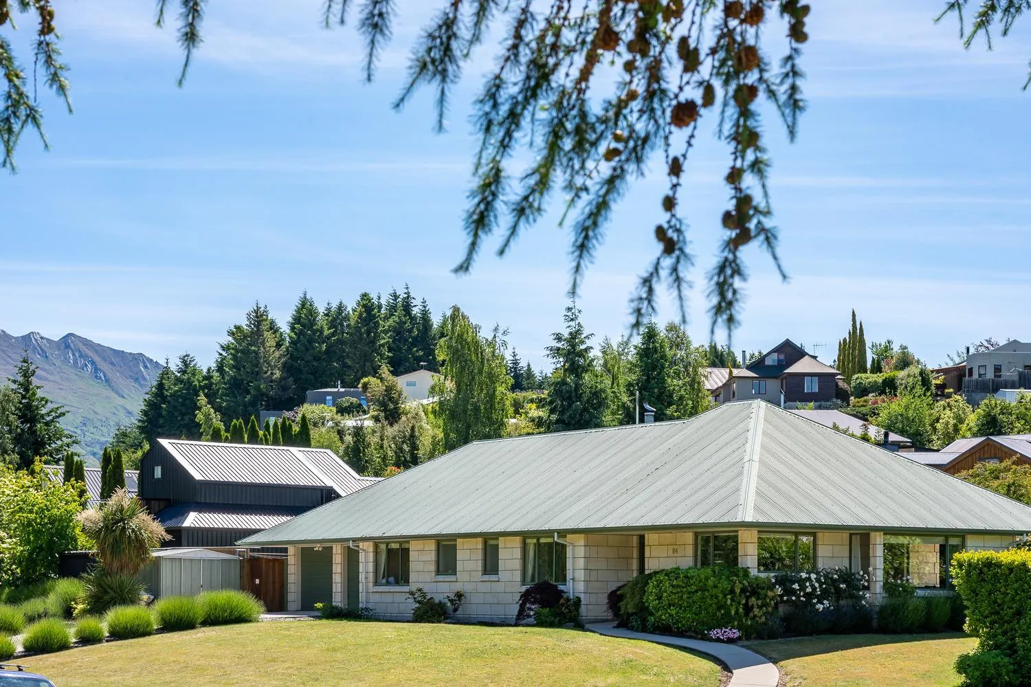 Hedditch Hideaway