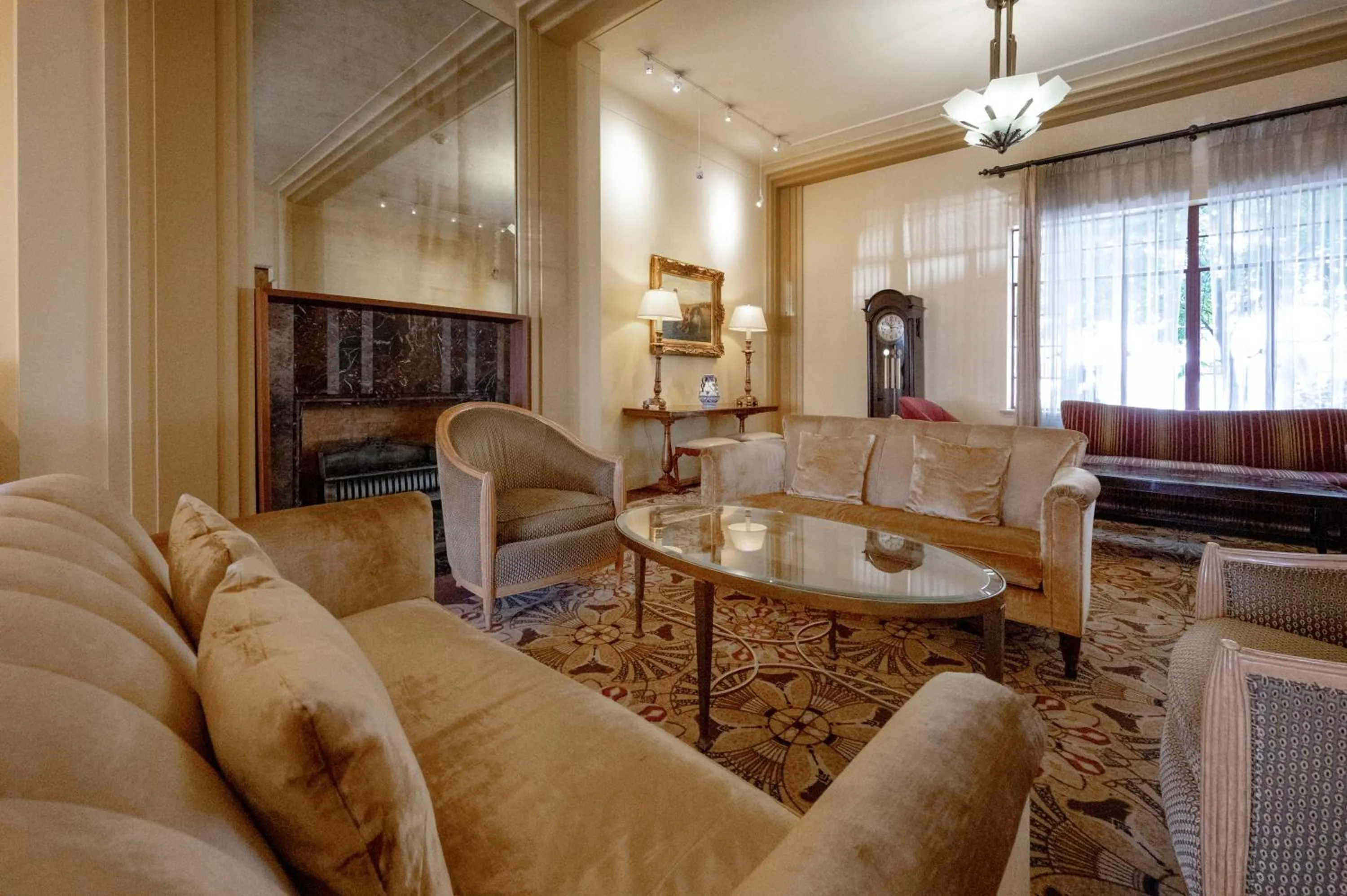 Lobby or reception in The Baroness Hotel