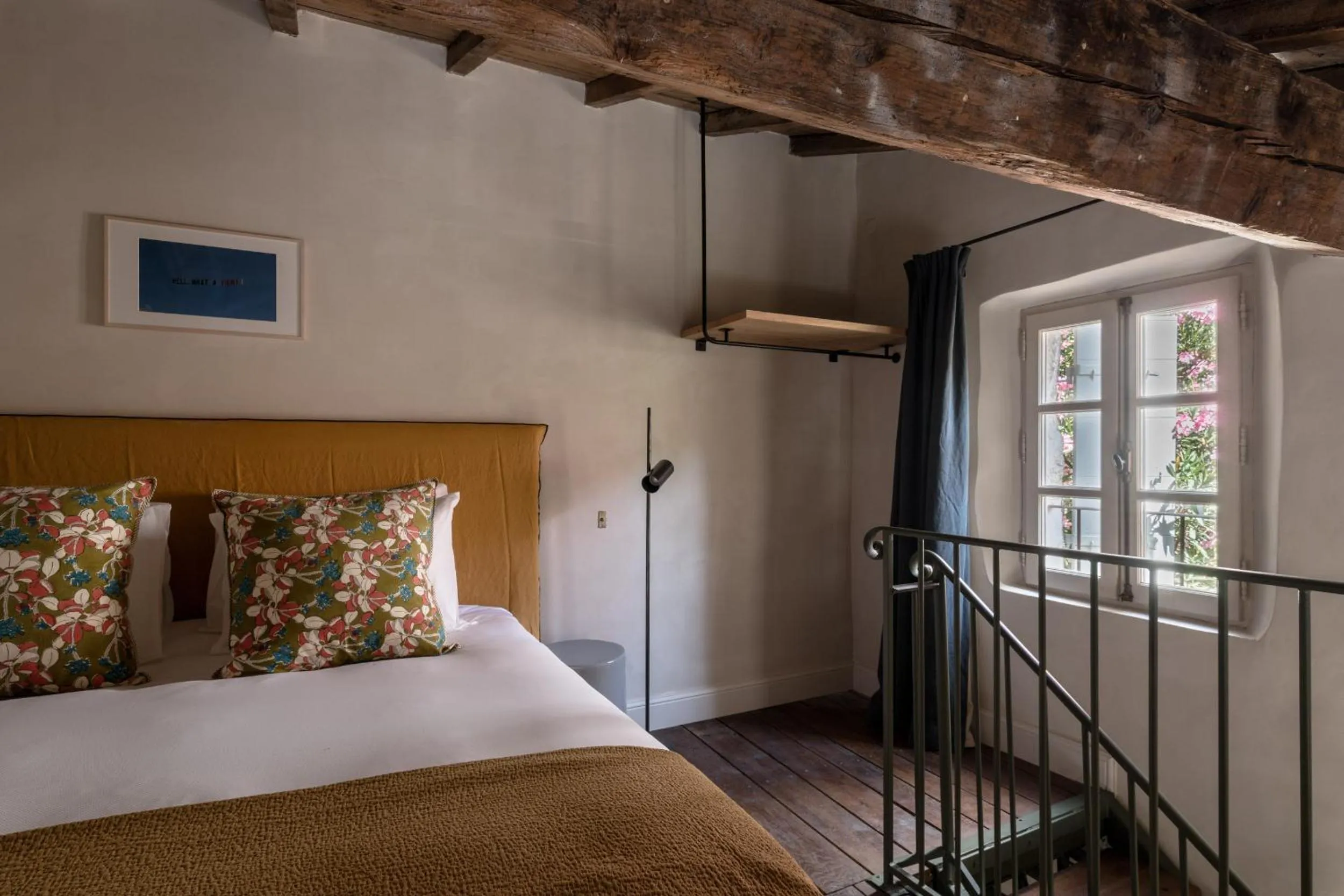 Bedroom, Bed in Les Petites Maisons - Hameau des Baux
