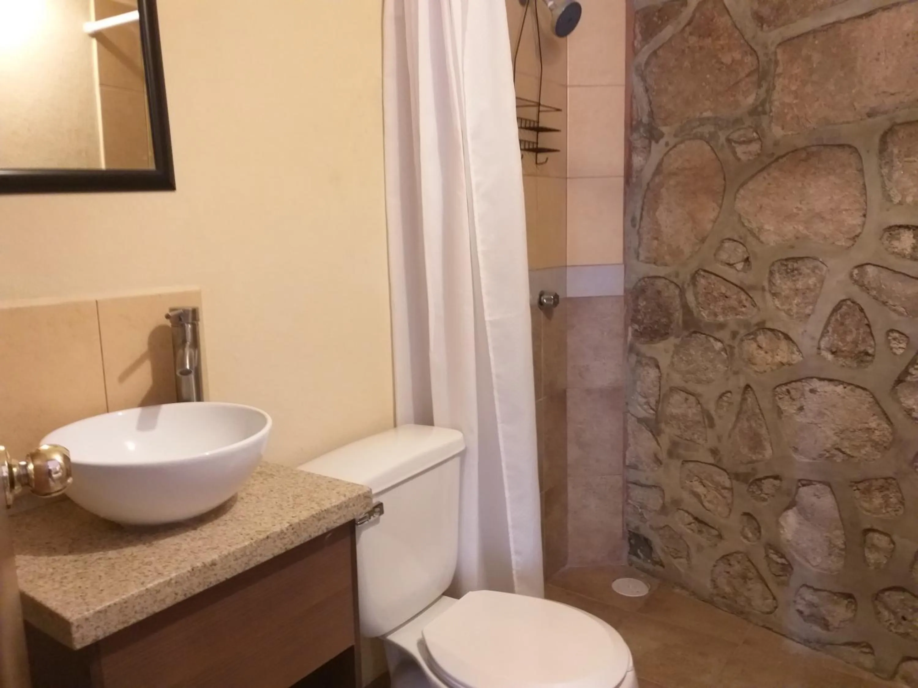Bathroom in Hotel Jardín Cantador