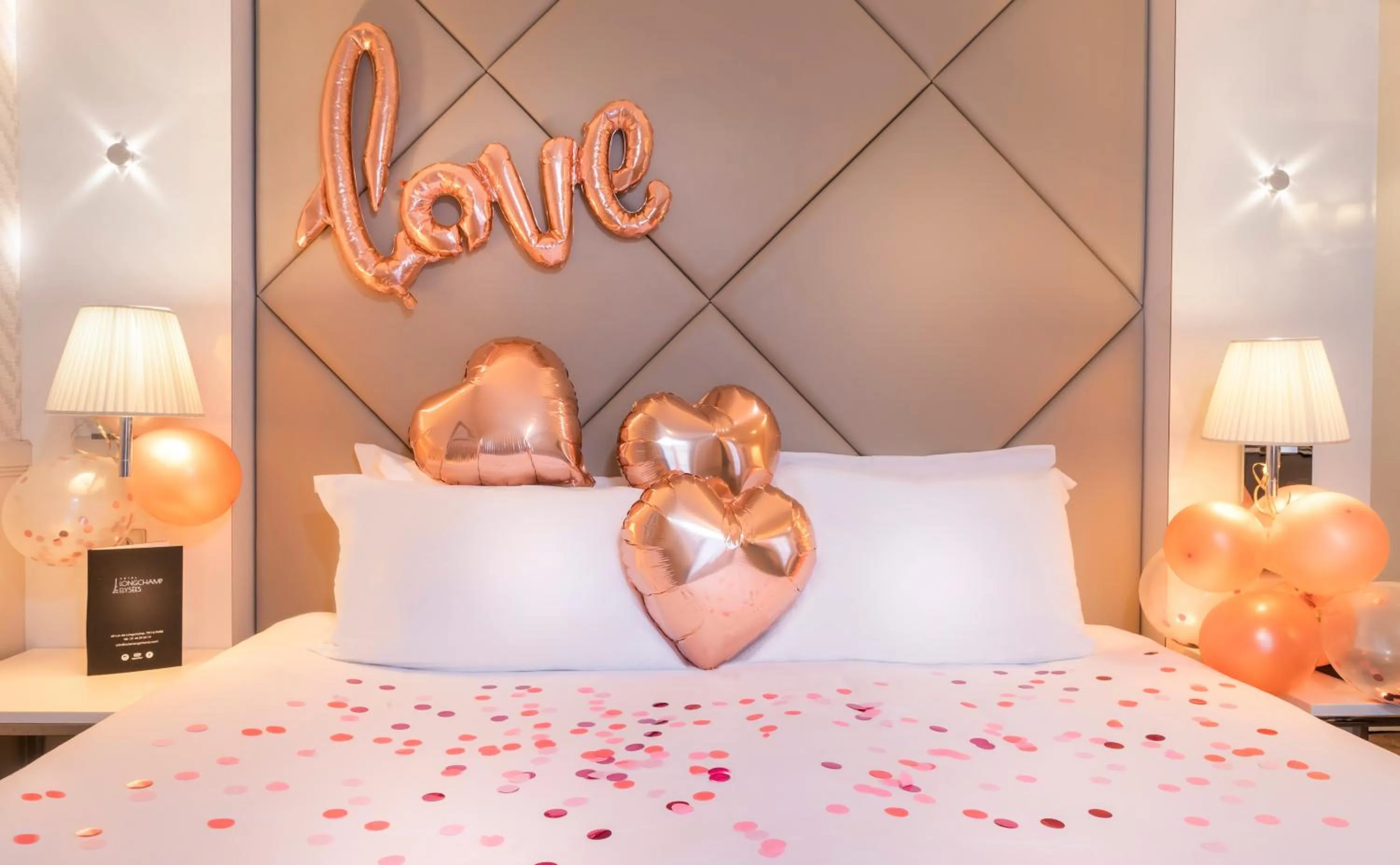 Bed in Longchamp Elysées