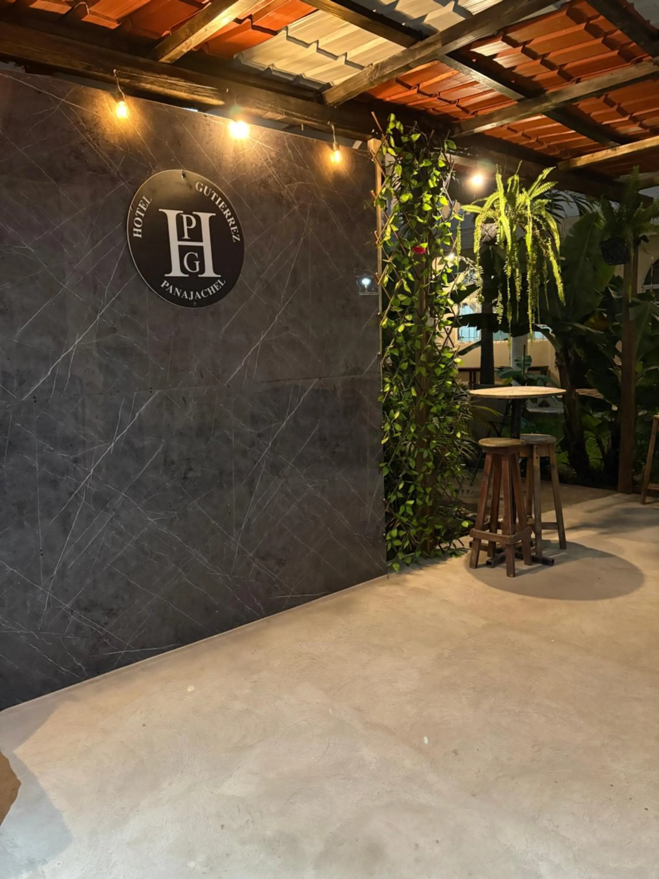 Gutierrez Hotel