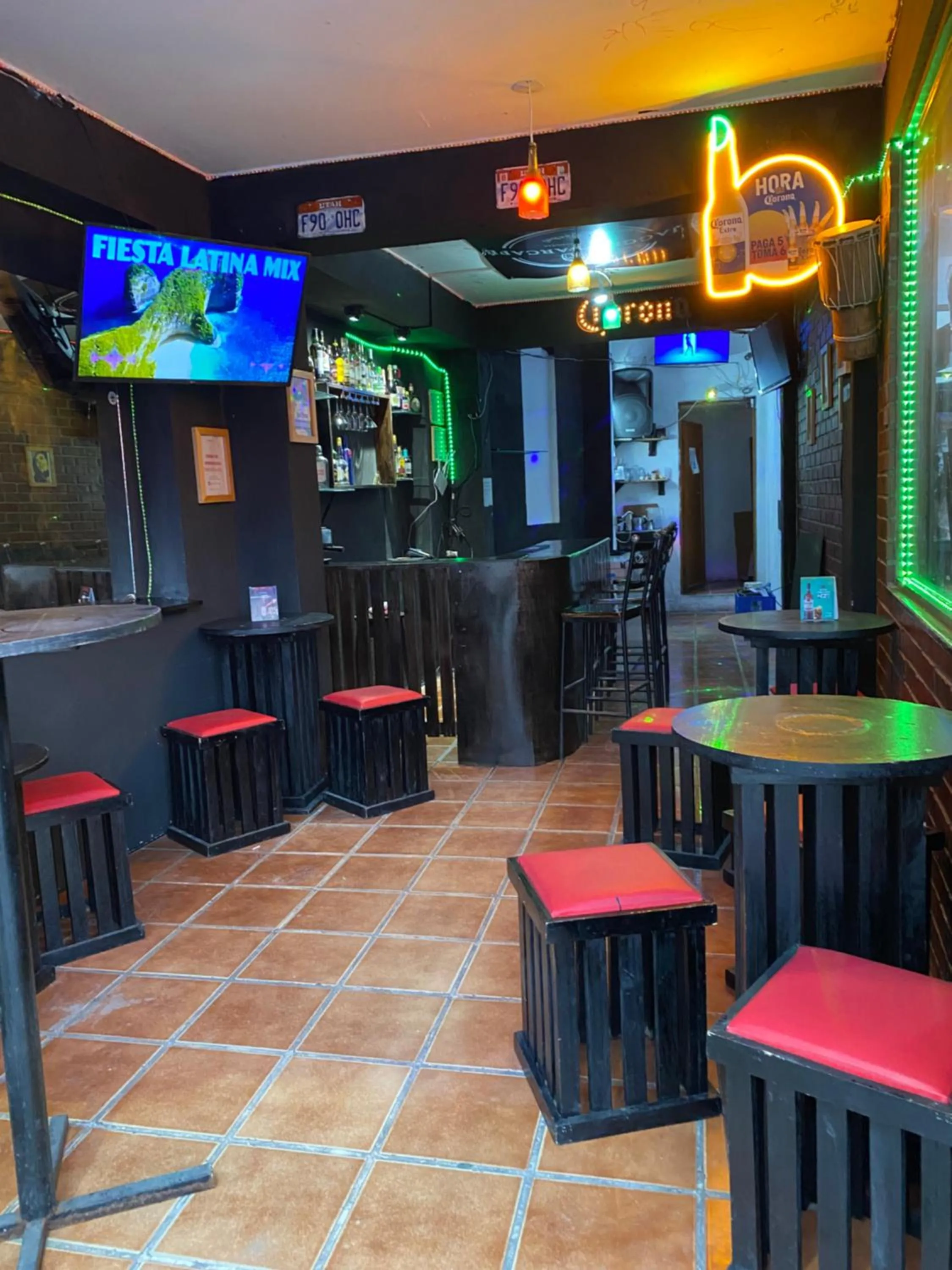 Lounge or bar in Gutierrez Hotel