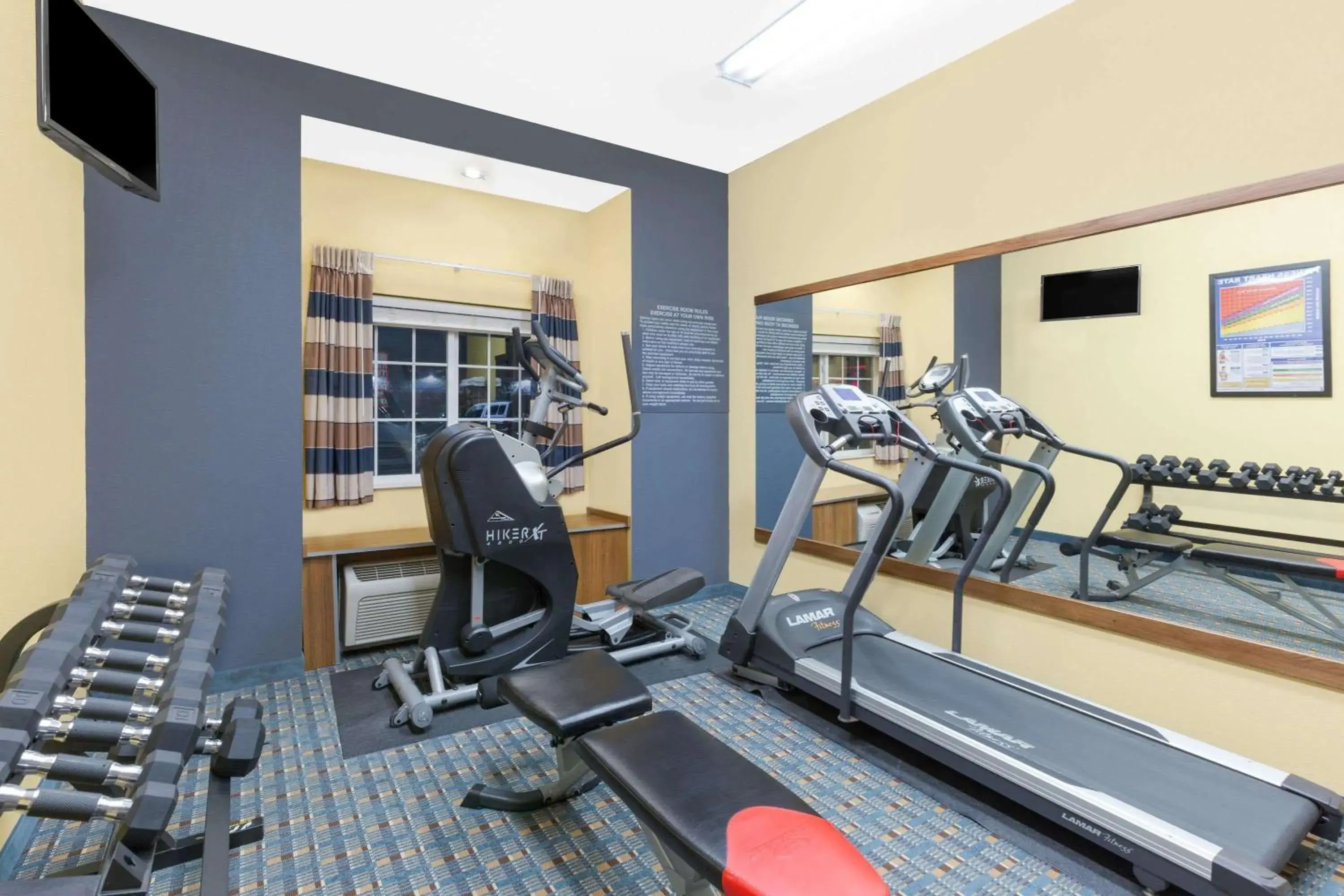 Fitness centre/facilities in Microtel Inn & Suites - Kearney Fitness centre/facilities in Microtel Inn & Suites - Kearney