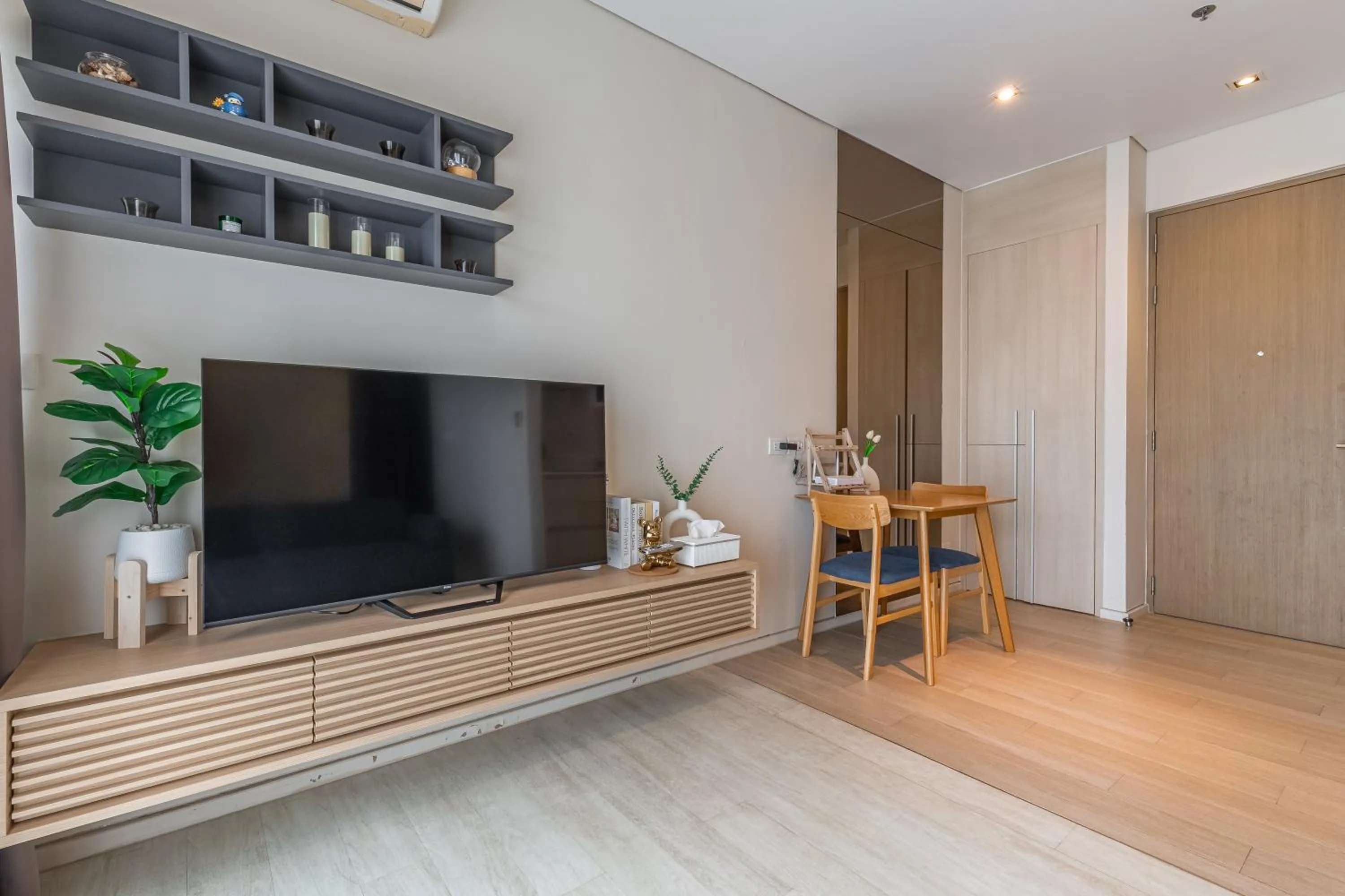 Pattaya Holiday at Veranda Residence Pattaya