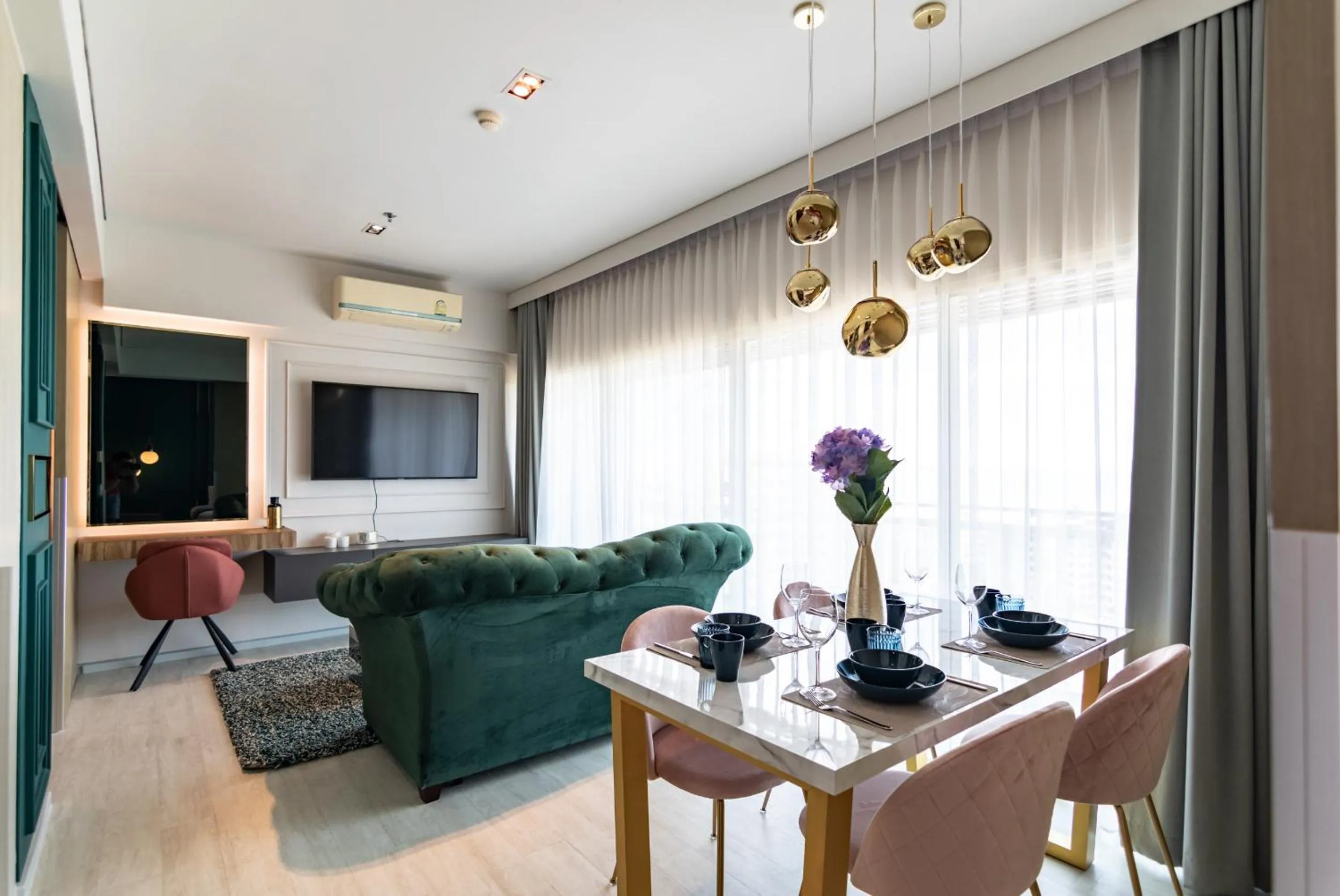 Pattaya Holiday at Veranda Residence Pattaya