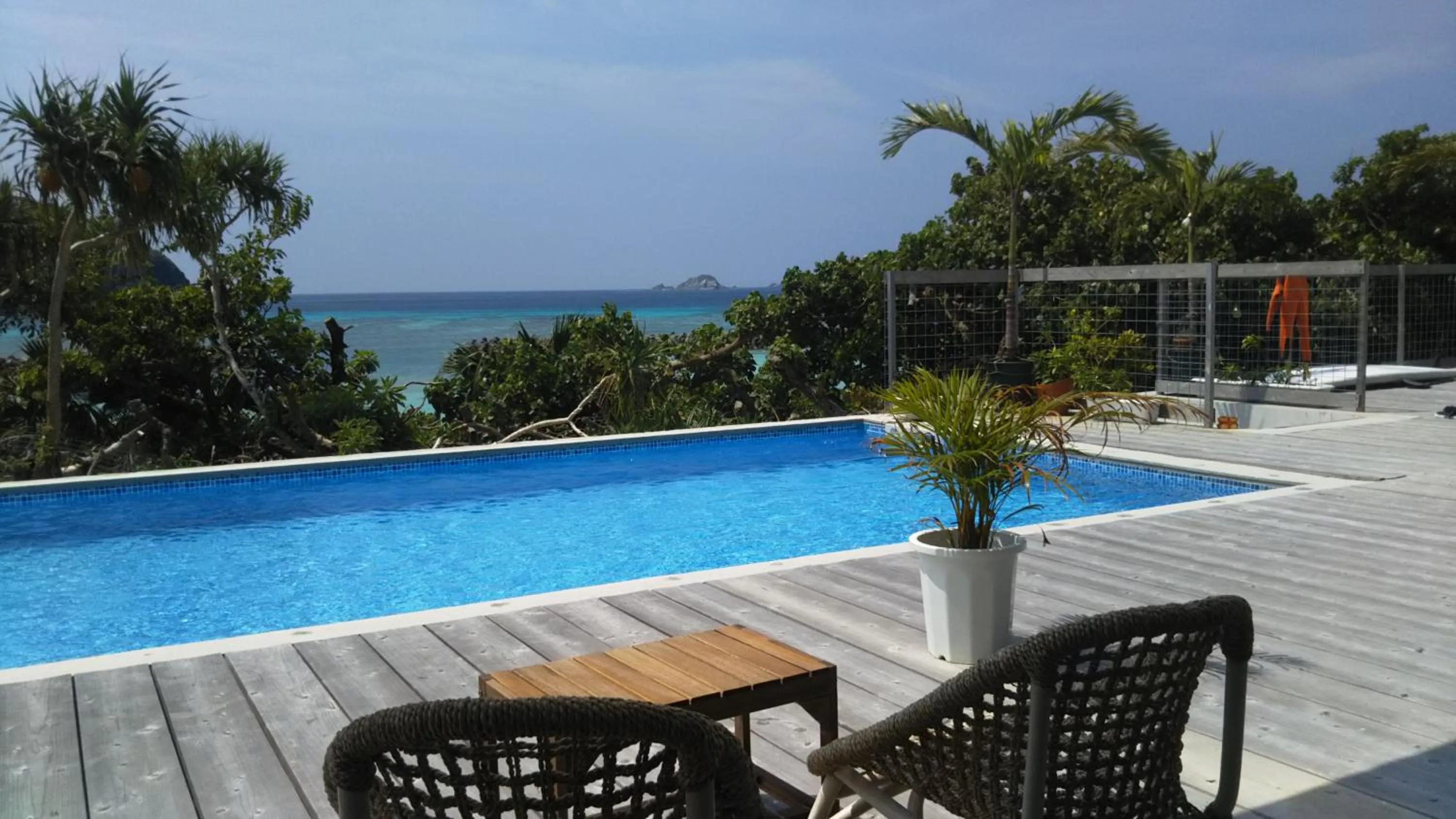 Pool view in Blue Suites Hanamuro on the beach