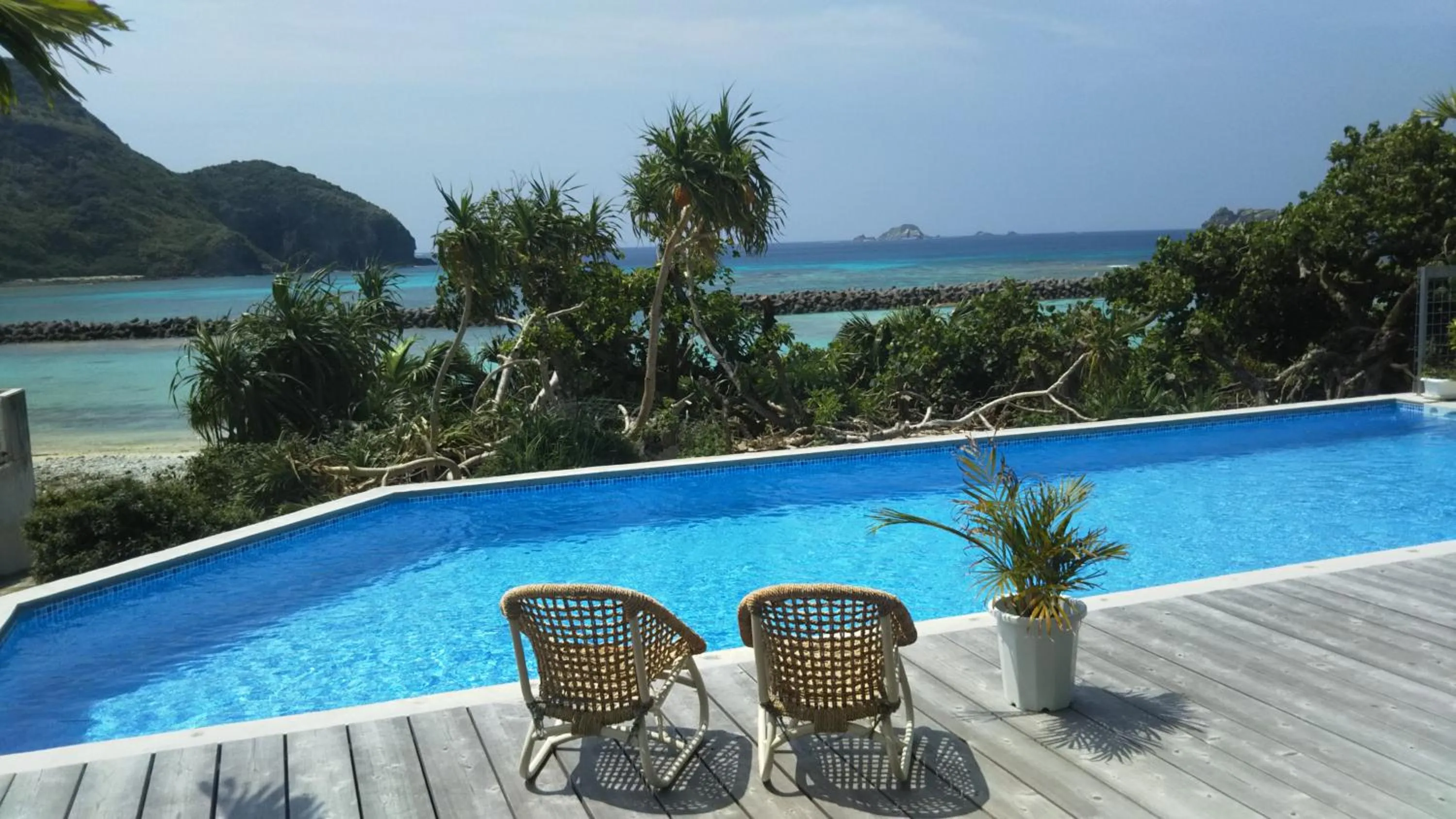 Blue Suites Hanamuro on the beach