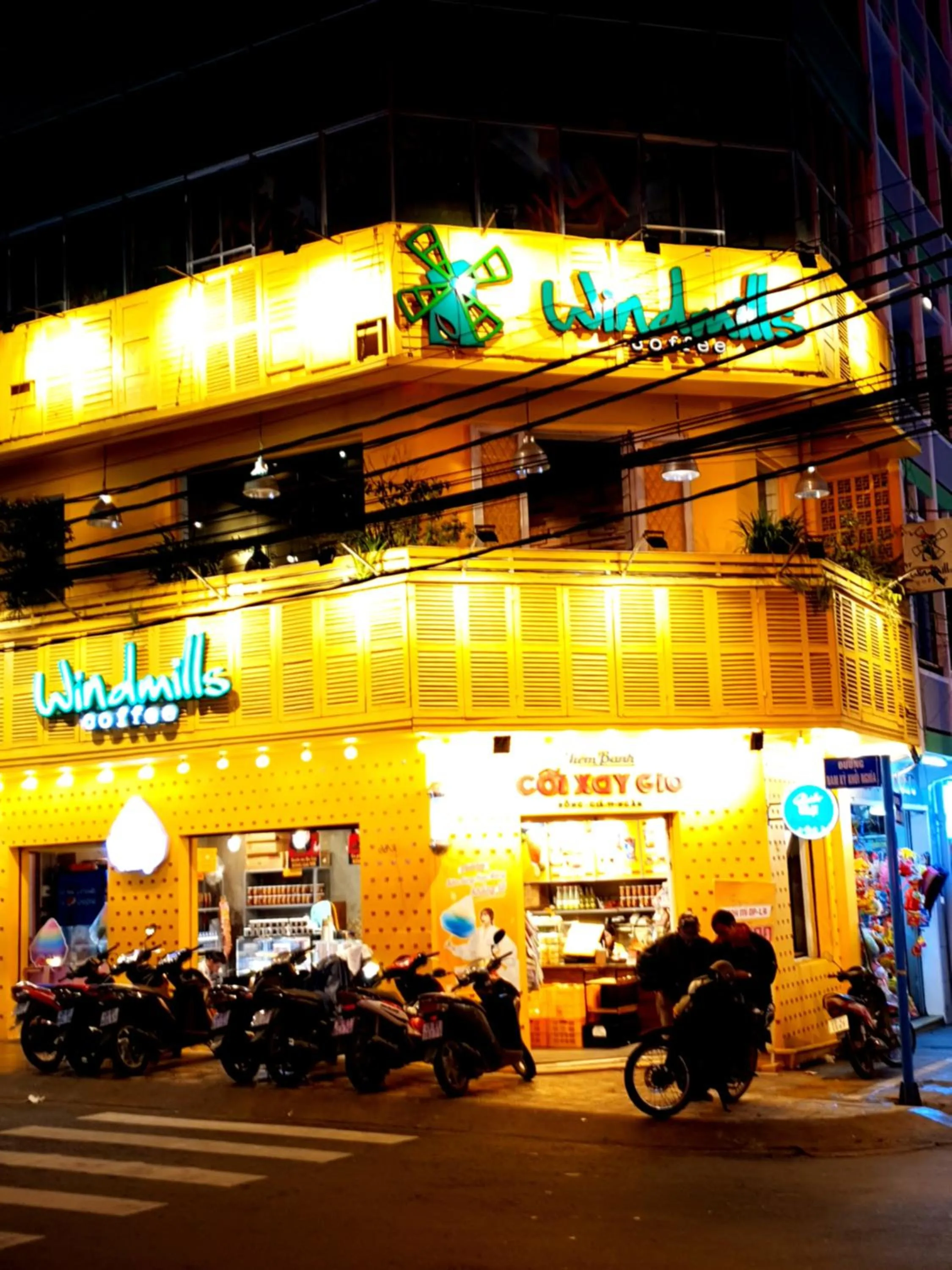 Neighbourhood in New Hampton Suits-Tam Xuan Centre Hotel