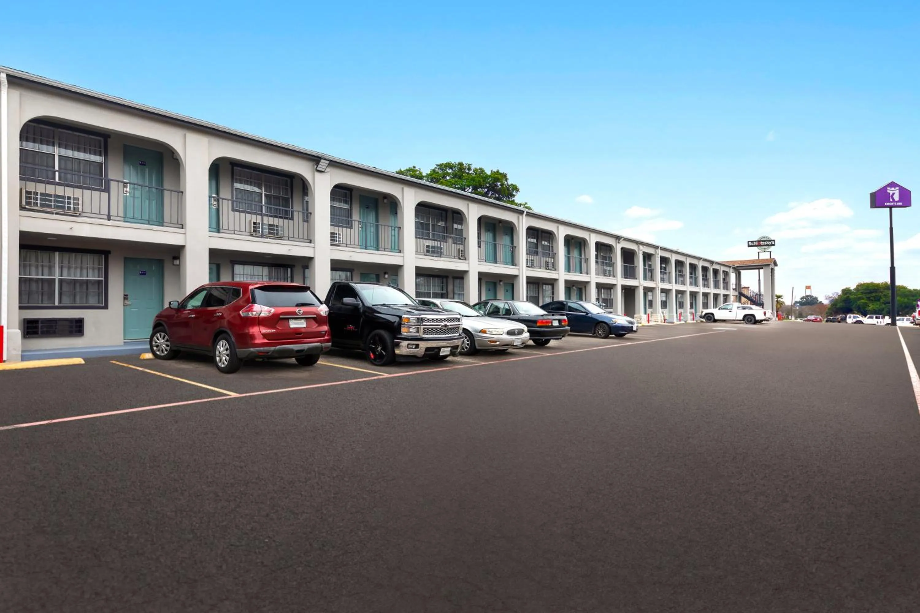 Property building in Knights Inn - Belton/Temple