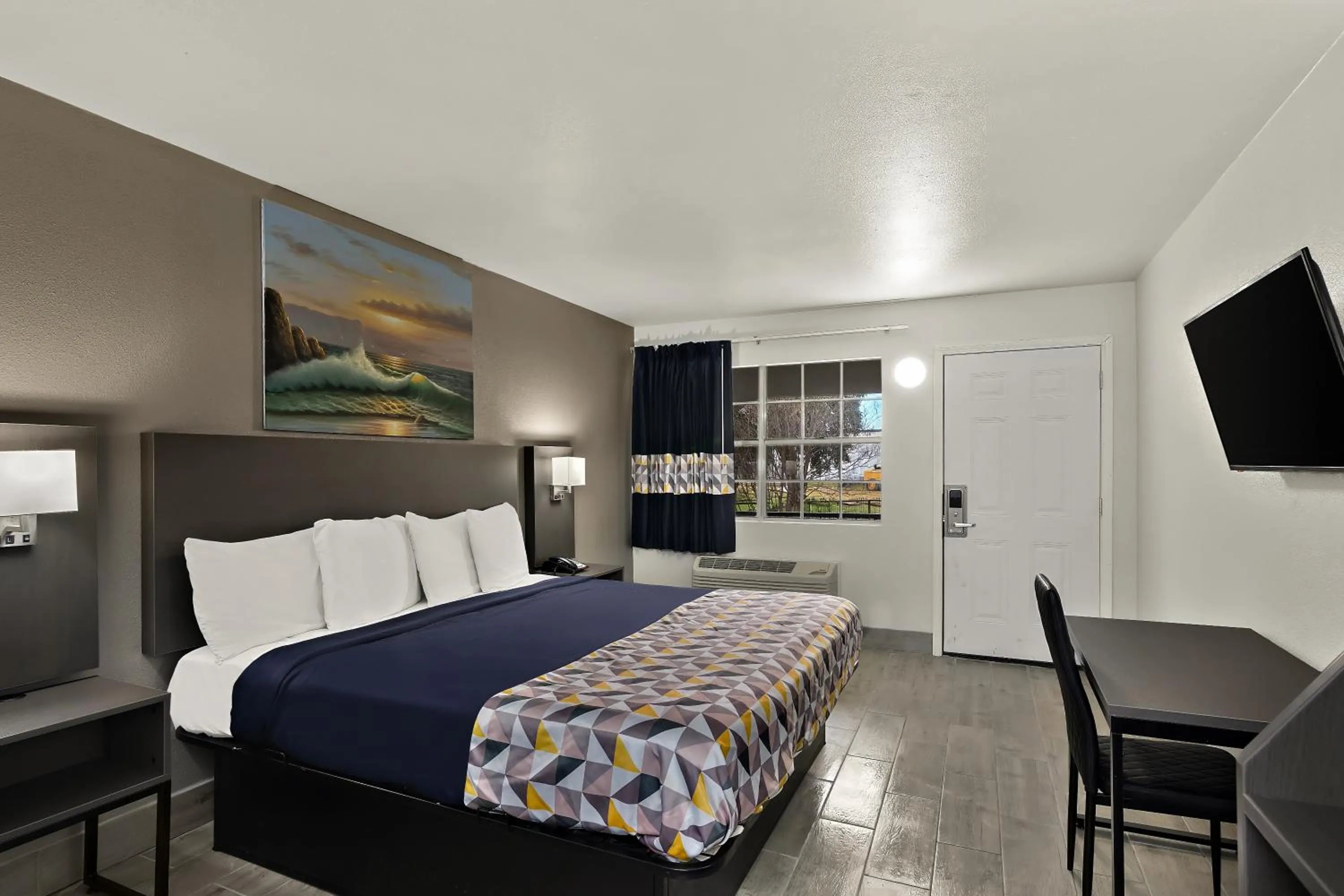 Bed in Knights Inn - Belton/Temple