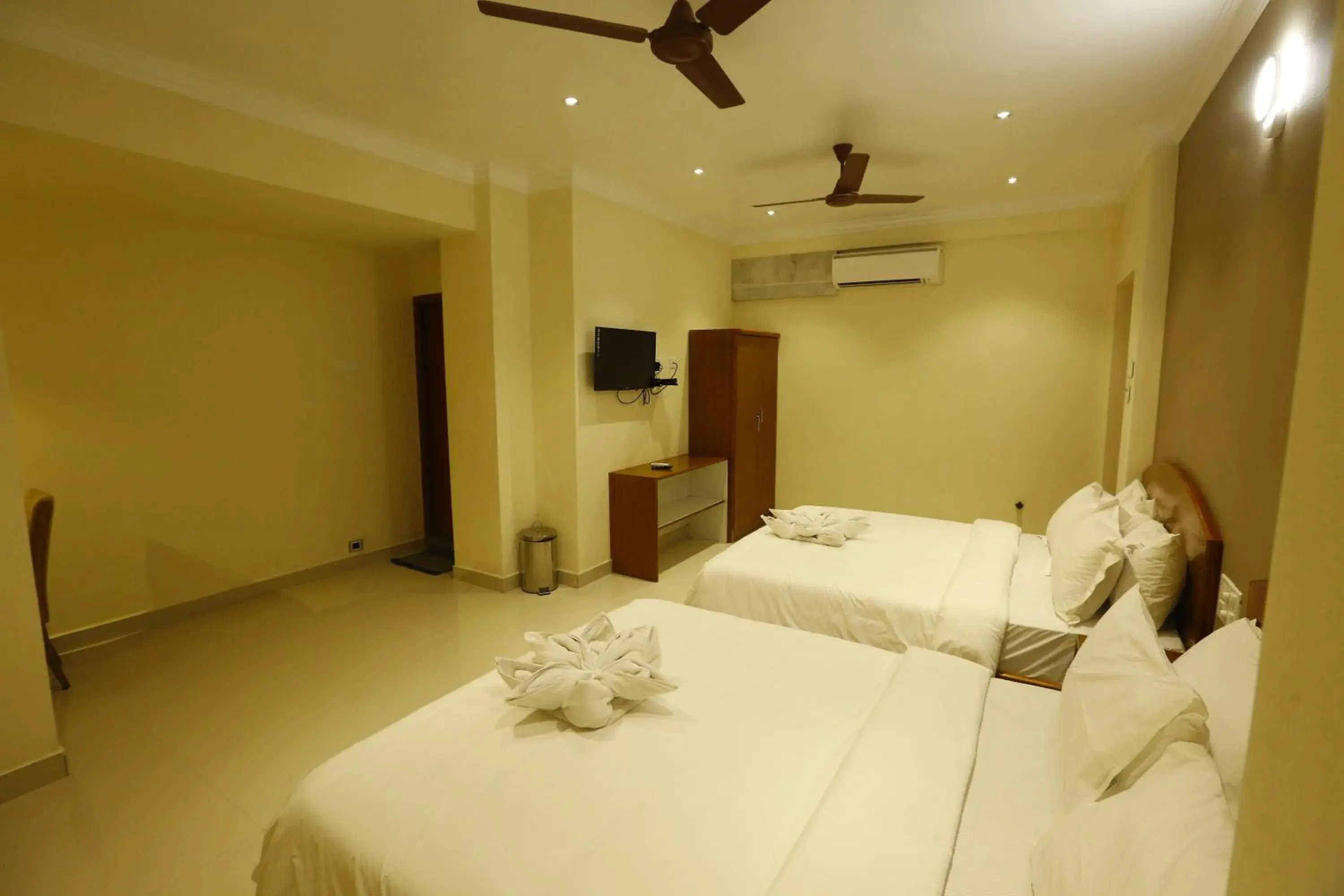Bedroom, Bed in Nitheesh Residency Bedroom, Bed in Nitheesh Residency