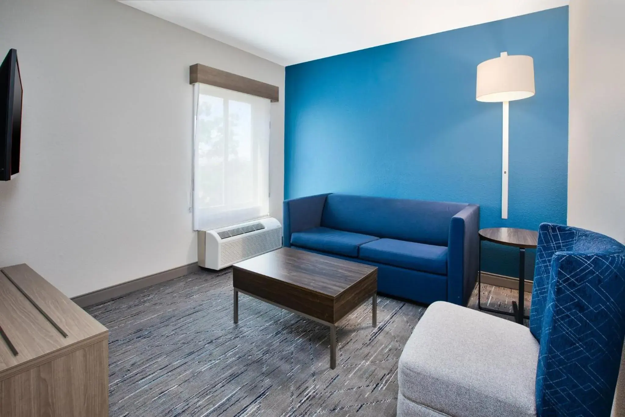 Photo of the whole room in Holiday Inn Express Silver City by IHG Photo of the whole room in Holiday Inn Express Silver City by IHG