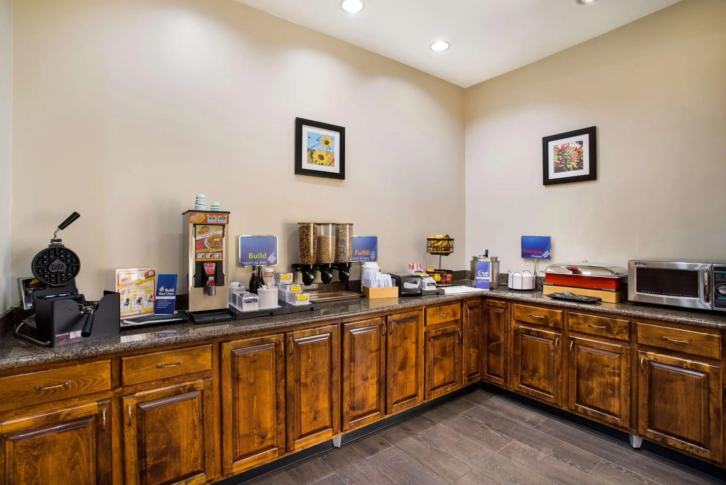 Breakfast in Best Western Gallup West Breakfast in Best Western Gallup West