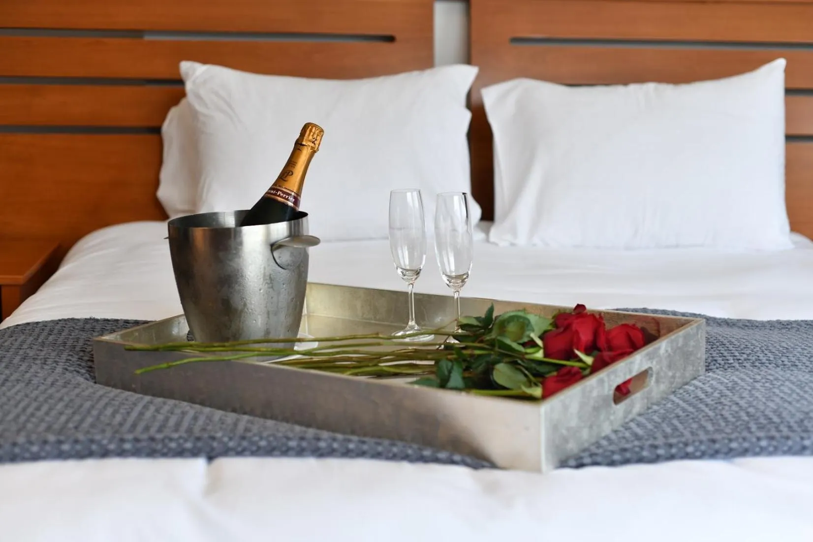 Bed in Brazilia Suites Hotel