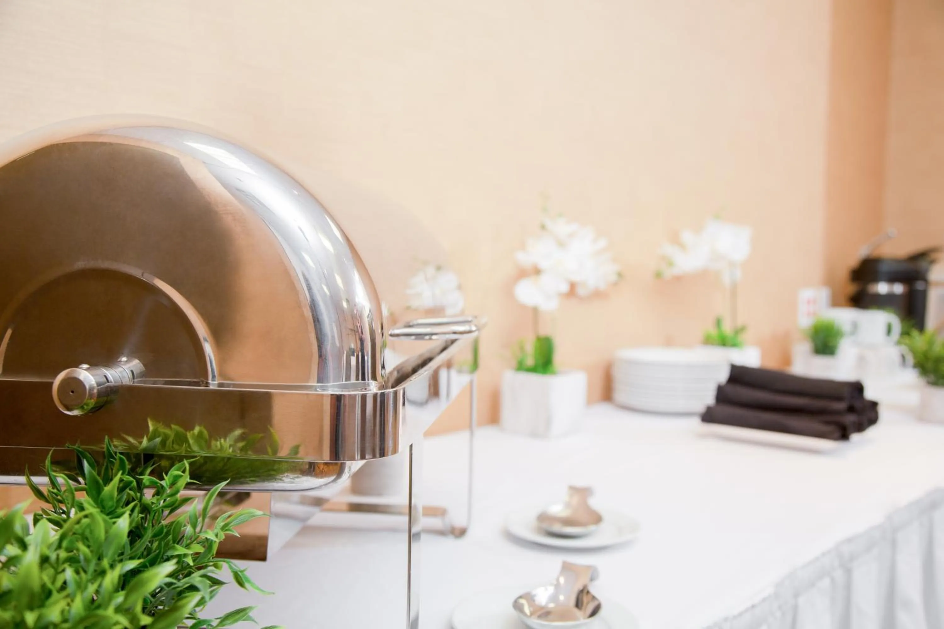 Food and drinks in Pomeroy Hotel Fort St. John