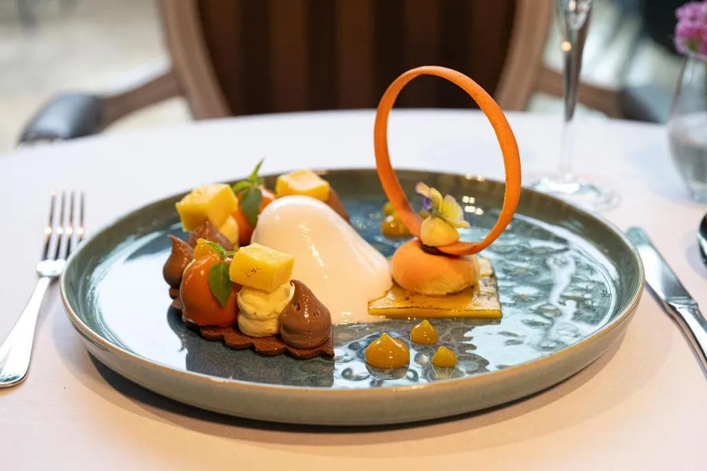 Dinner in Le Vallon de Valrugues Hotel Spa & Villas