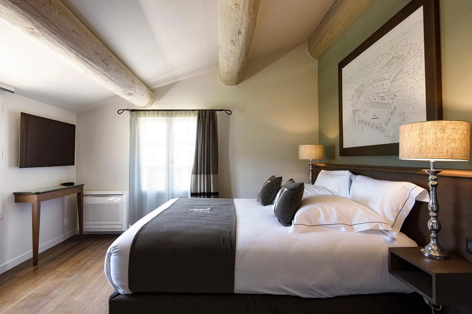 Bedroom, Bed in Le Vallon de Valrugues Hotel Spa & Villas