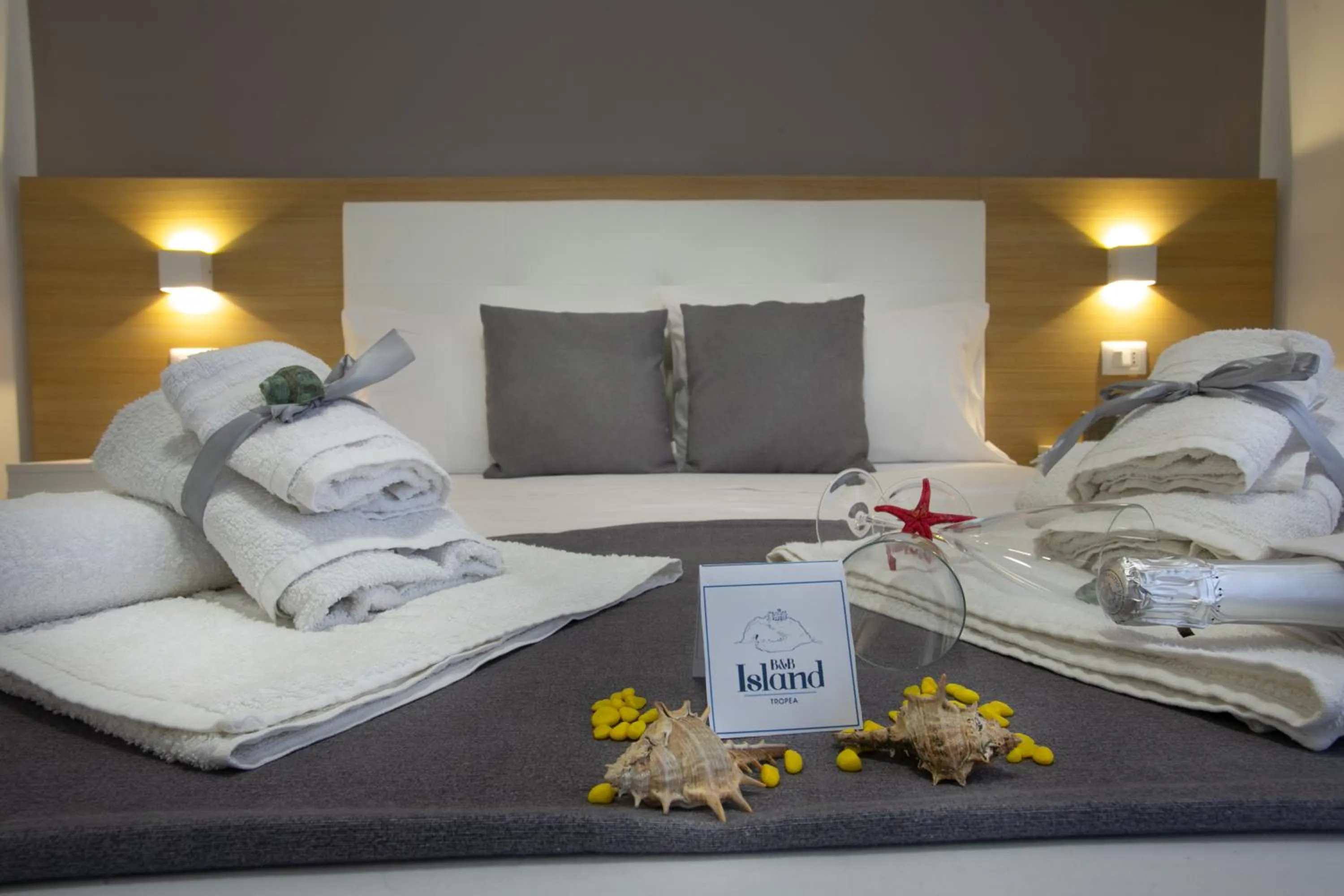 Bed in B&B Island Vista mare