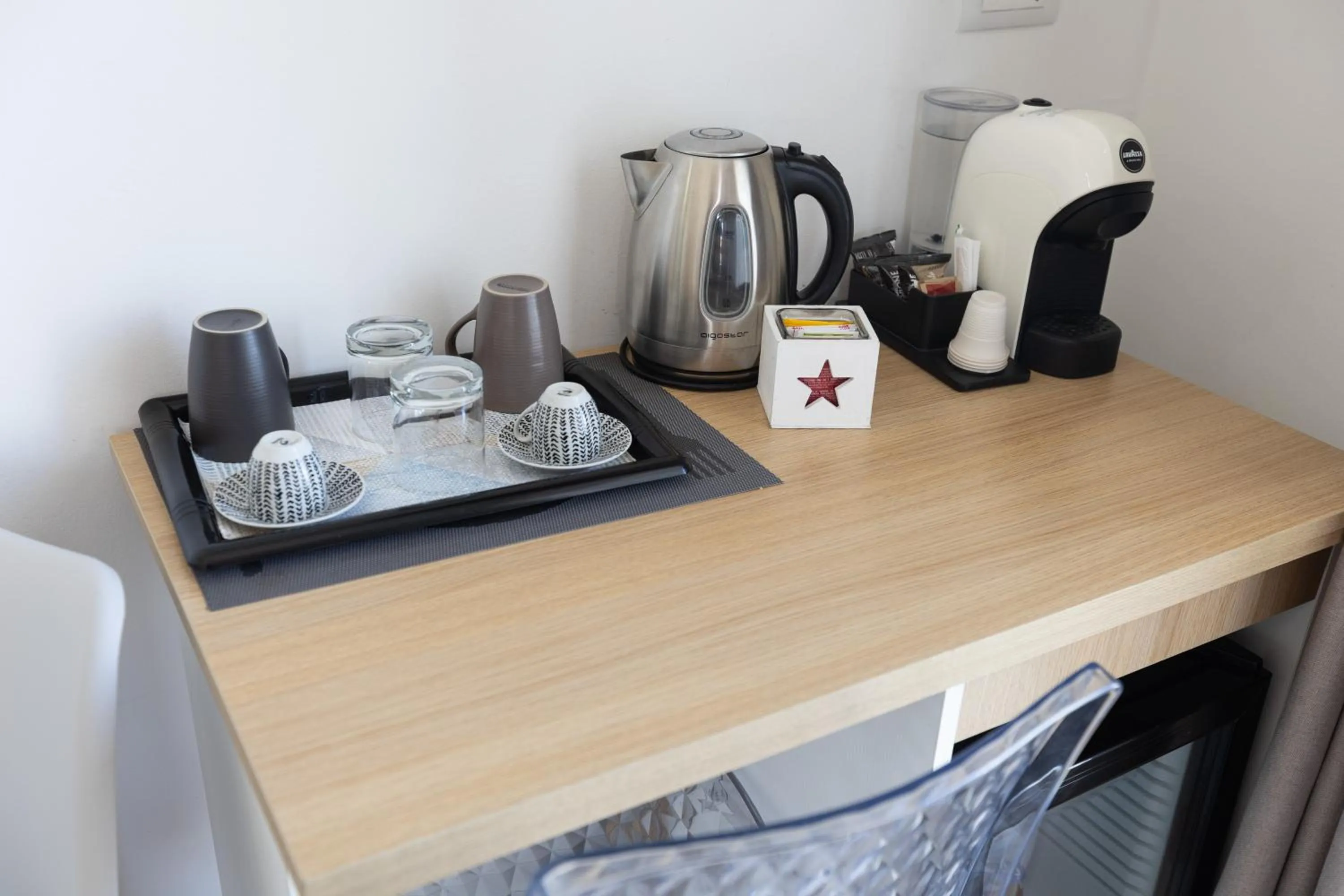 Coffee/tea facilities in B&B Island Vista mare