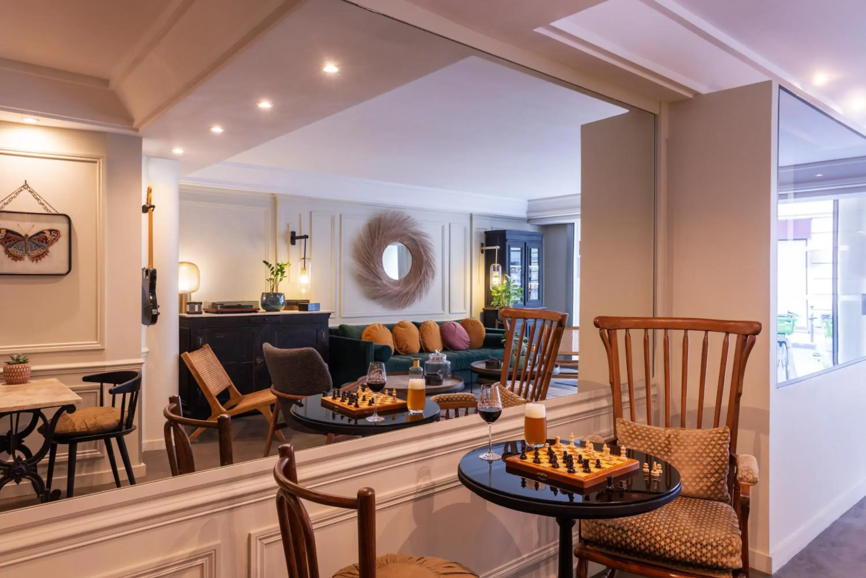 Living room in Hotel Touraine Opera Living room in Hotel Touraine Opera