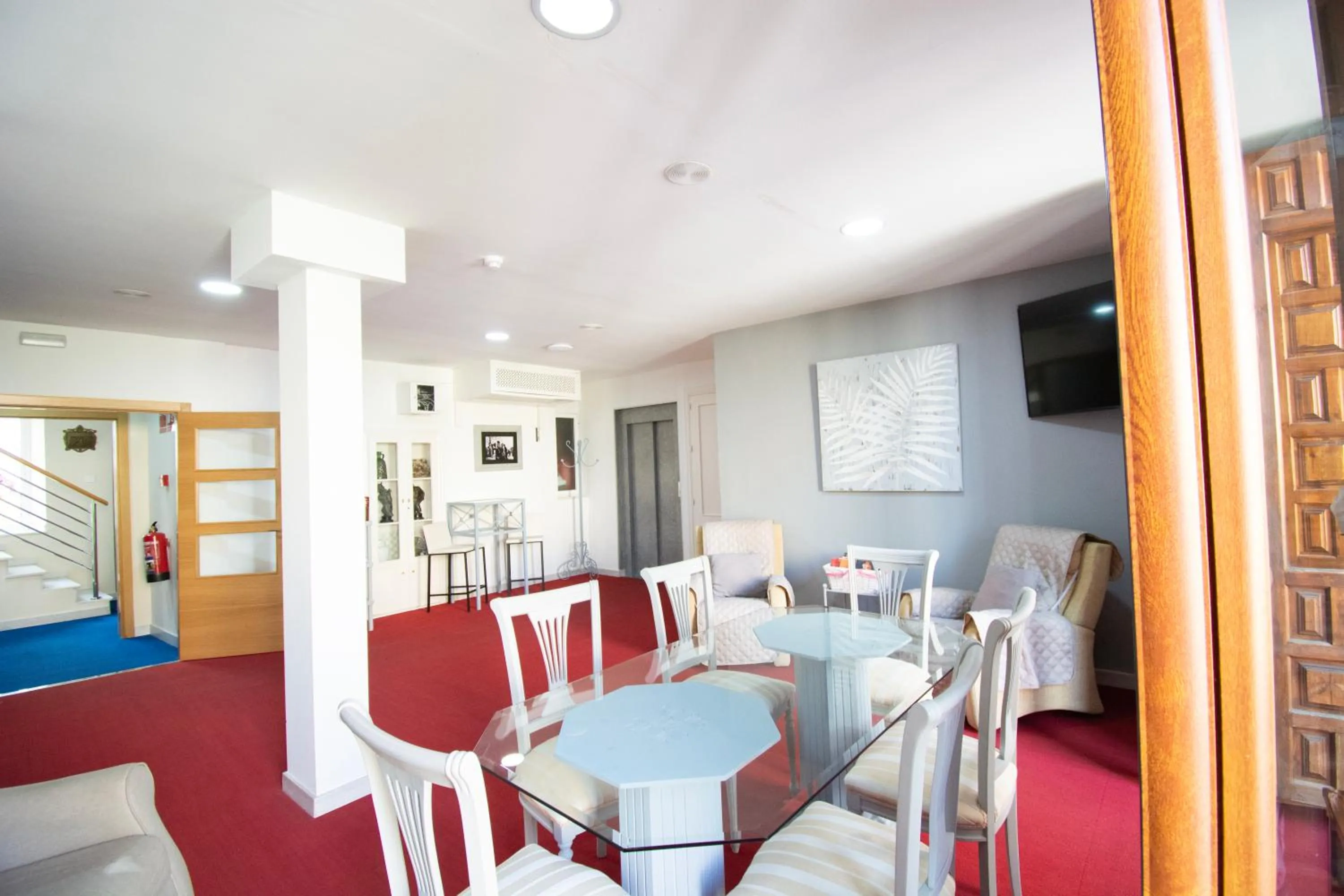 Communal lounge/ TV room in Hotel Manzanito