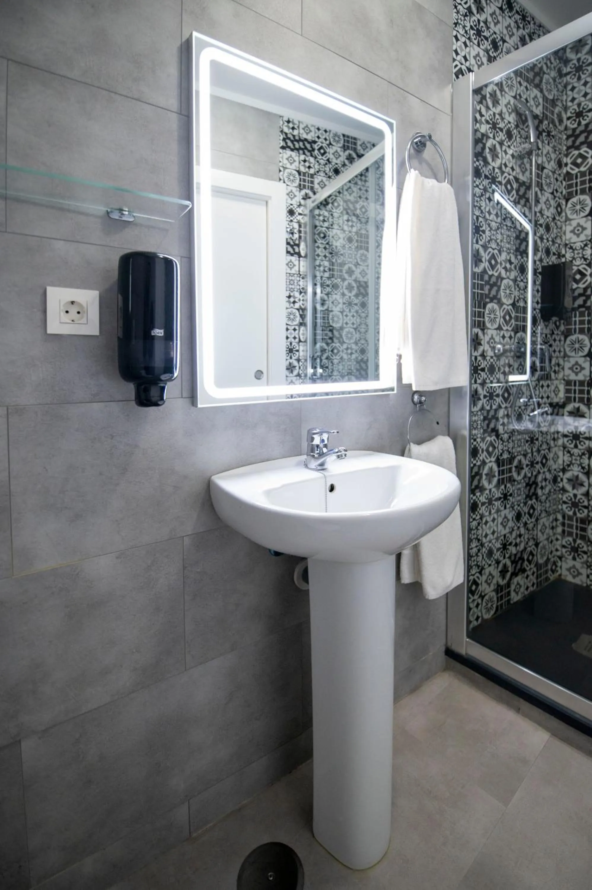 Bathroom in Hotel Manzanito