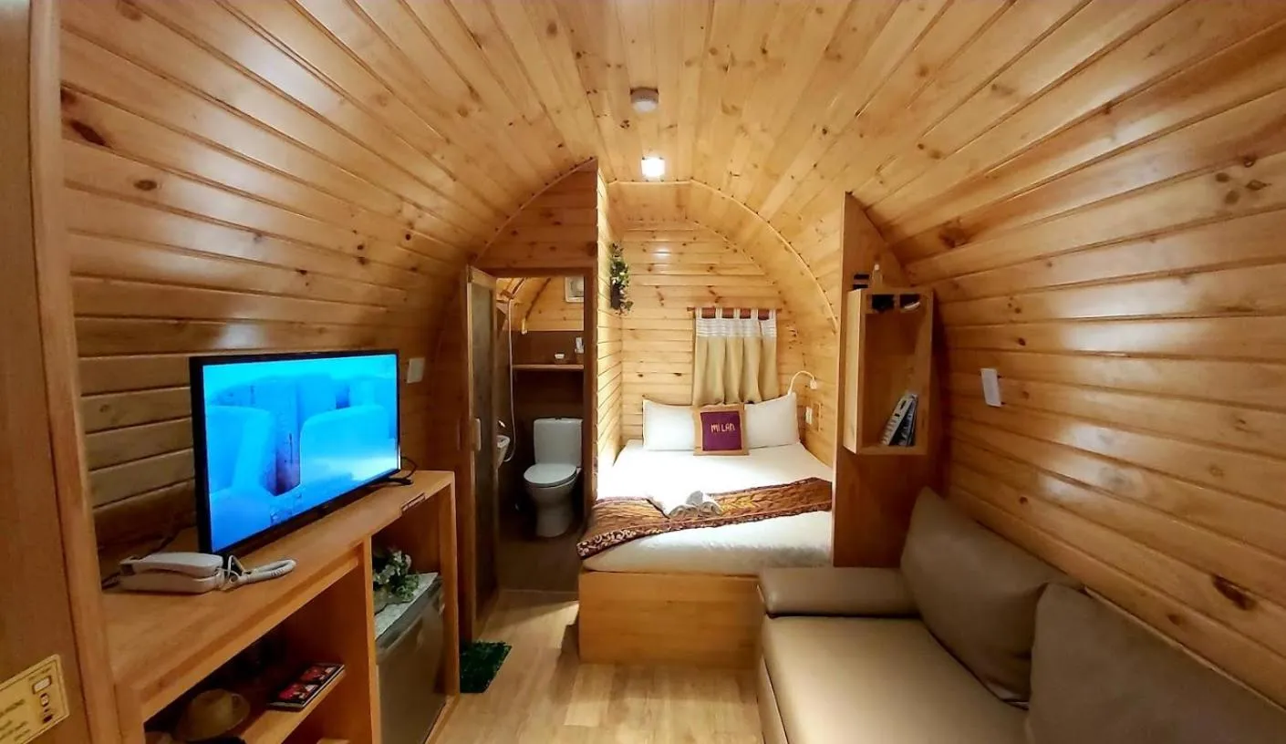 TV and multimedia, Bed in Mi Lan Boutique Resort