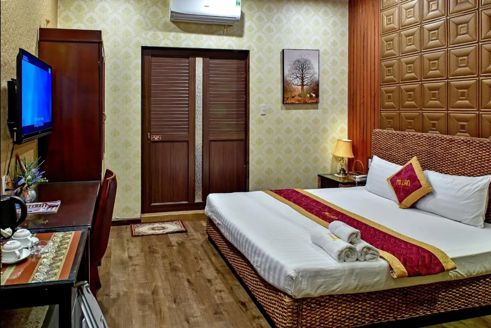 Photo of the whole room, Bed in Mi Lan Boutique Resort Photo of the whole room, Bed in Mi Lan Boutique Resort