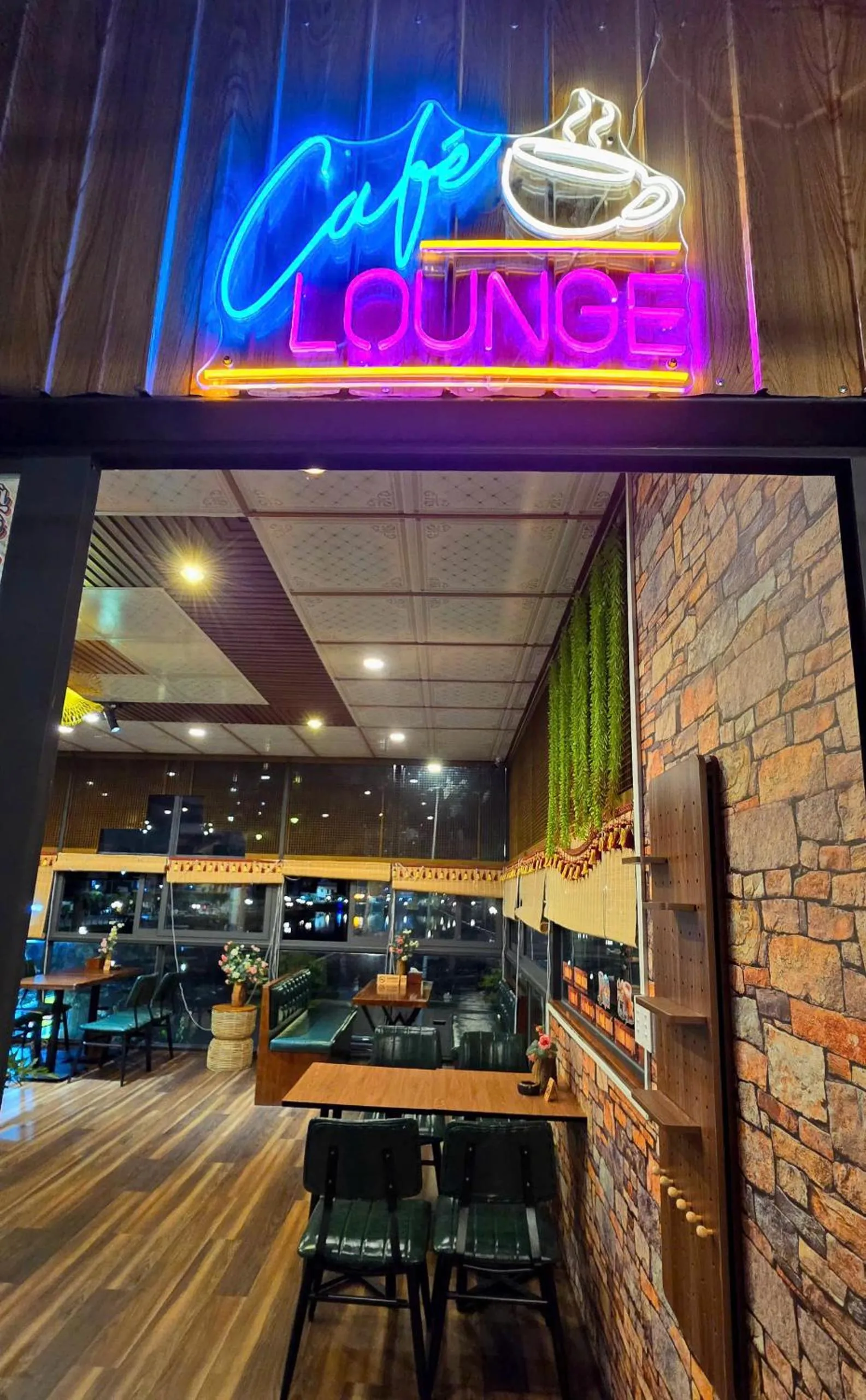 Restaurant/places to eat in Mi Lan Boutique Resort