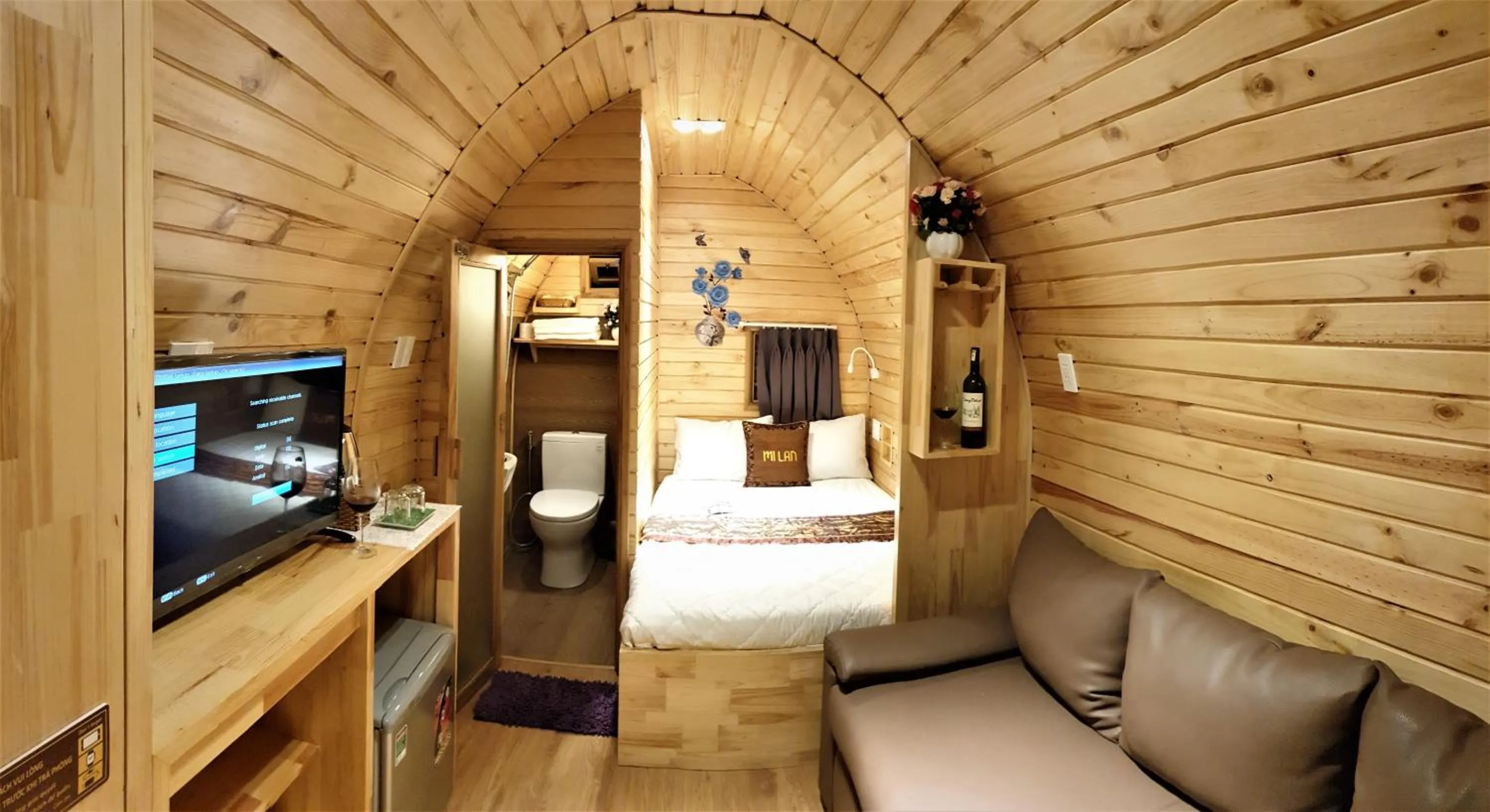 Photo of the whole room in Mi Lan Boutique Resort