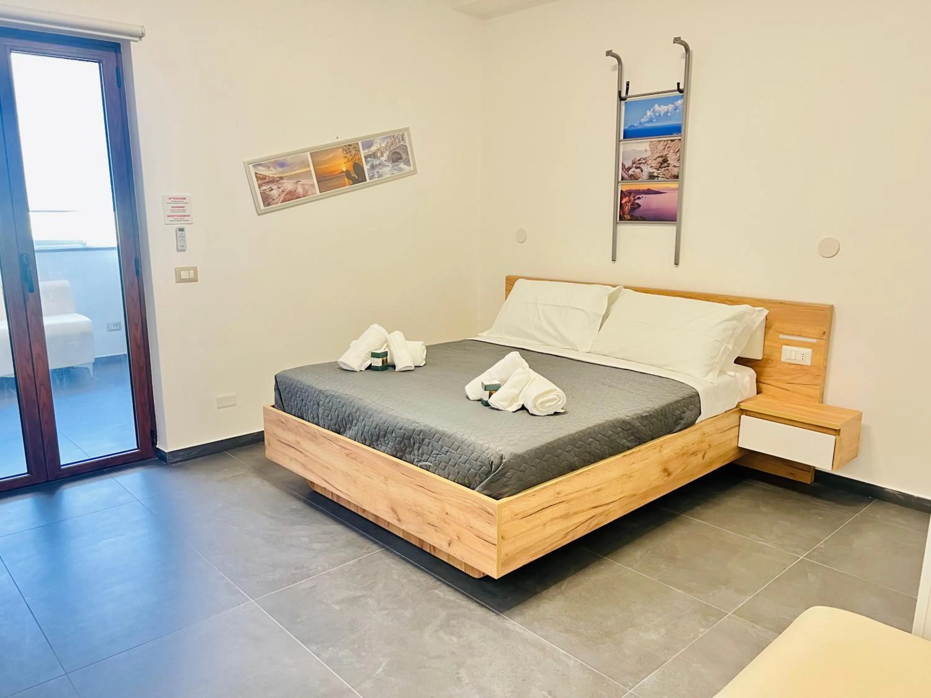 Bed in "Sweet Life" Casa Vacanze