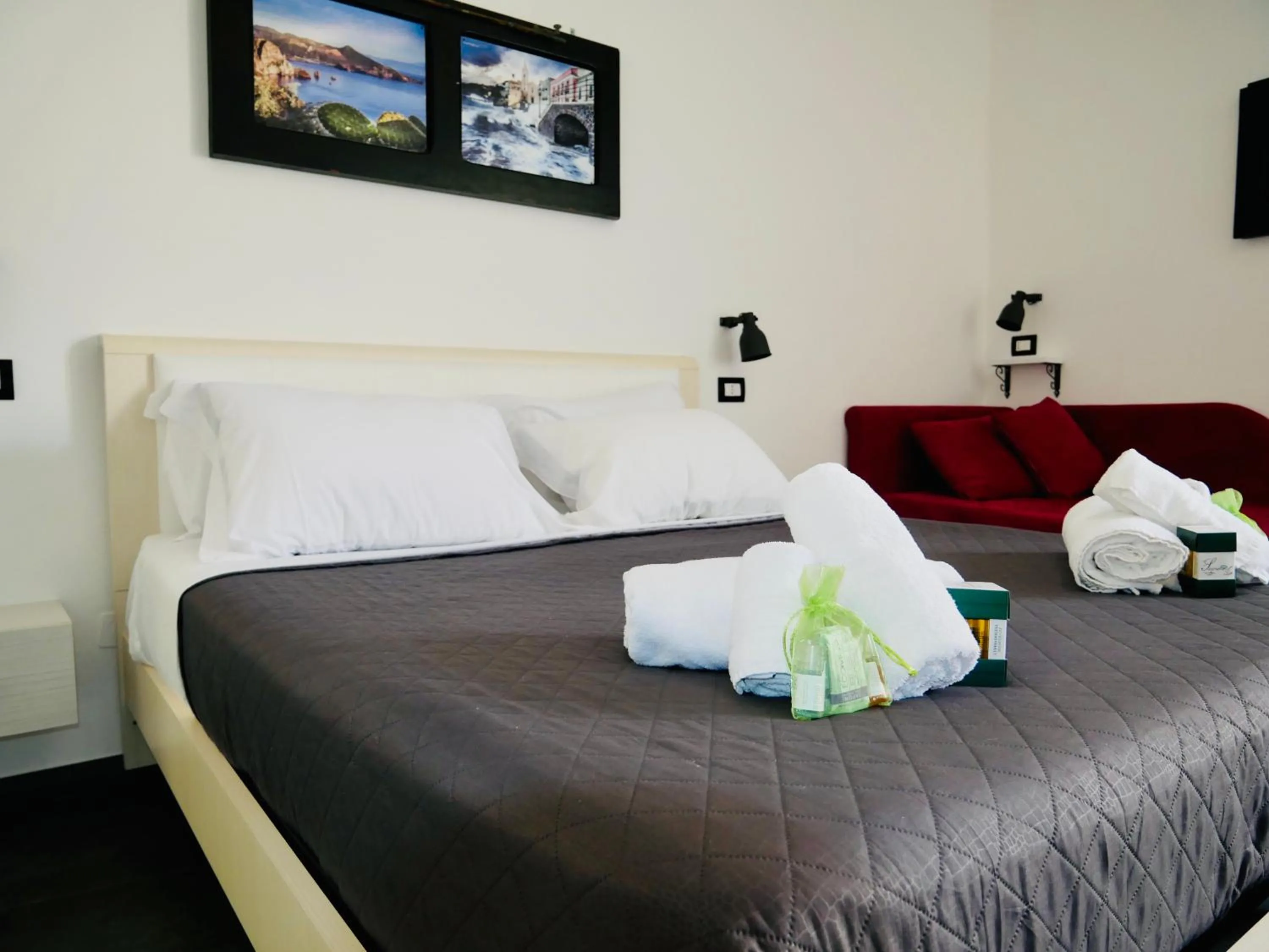 Bed in "Sweet Life" Casa Vacanze