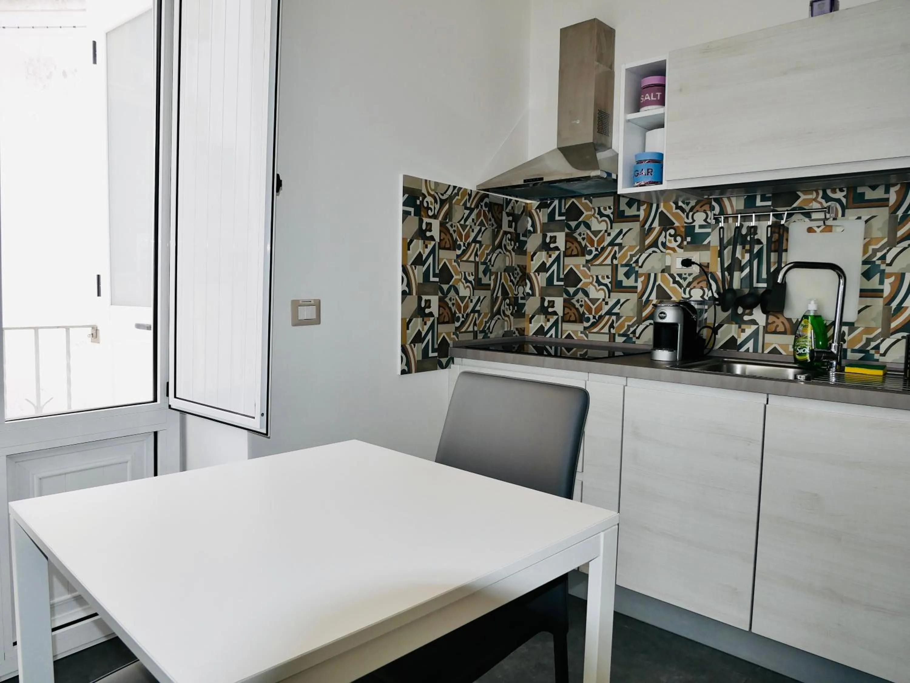 Kitchen or kitchenette in "Sweet Life" Casa Vacanze