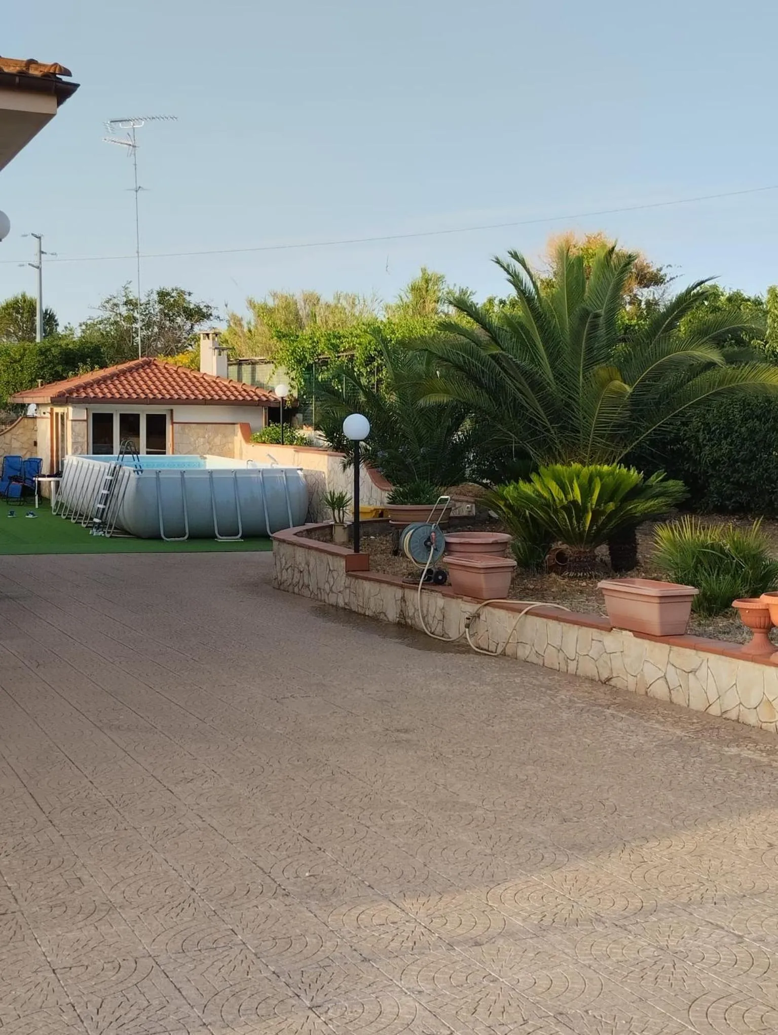 Property building in Emyhouse54
