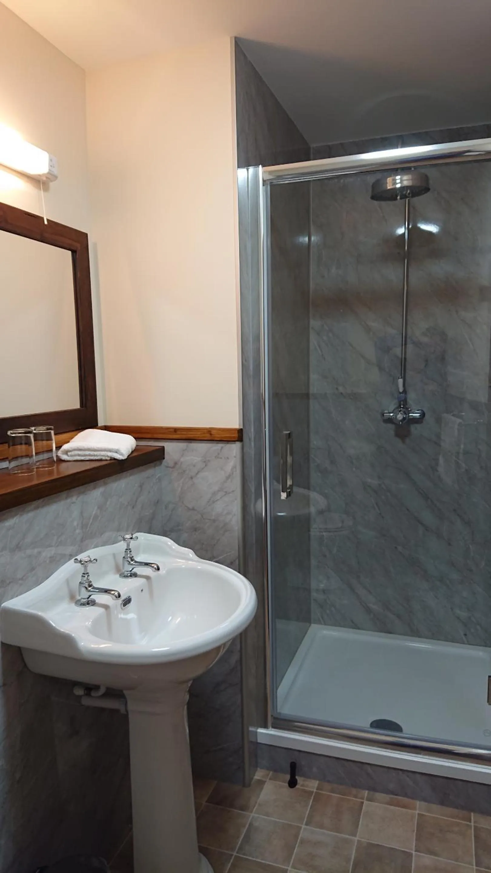 Bathroom in Great Trethew Hotel - Self Catering Lodges - Bar & Restaurant