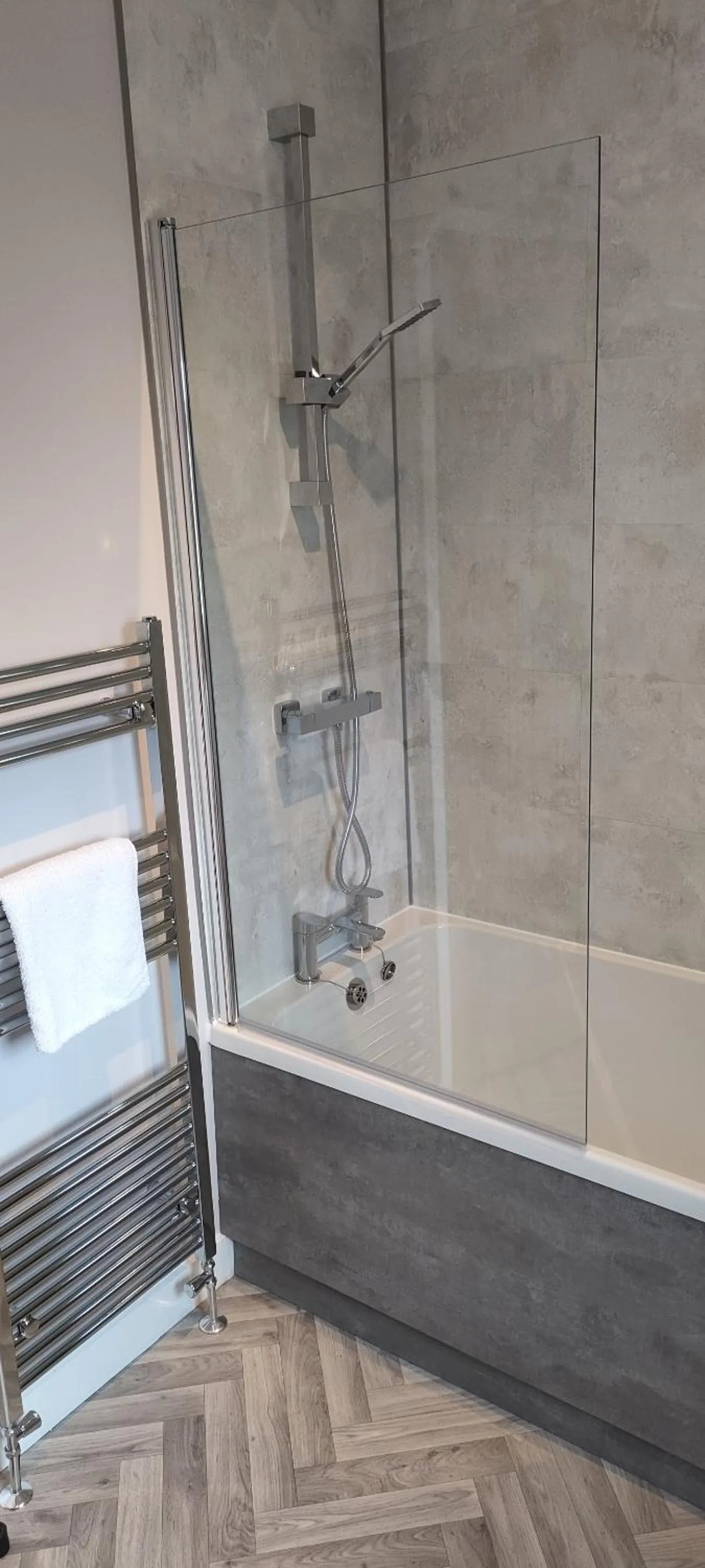 Bathroom in Great Trethew Hotel - Self Catering Lodges - Bar & Restaurant