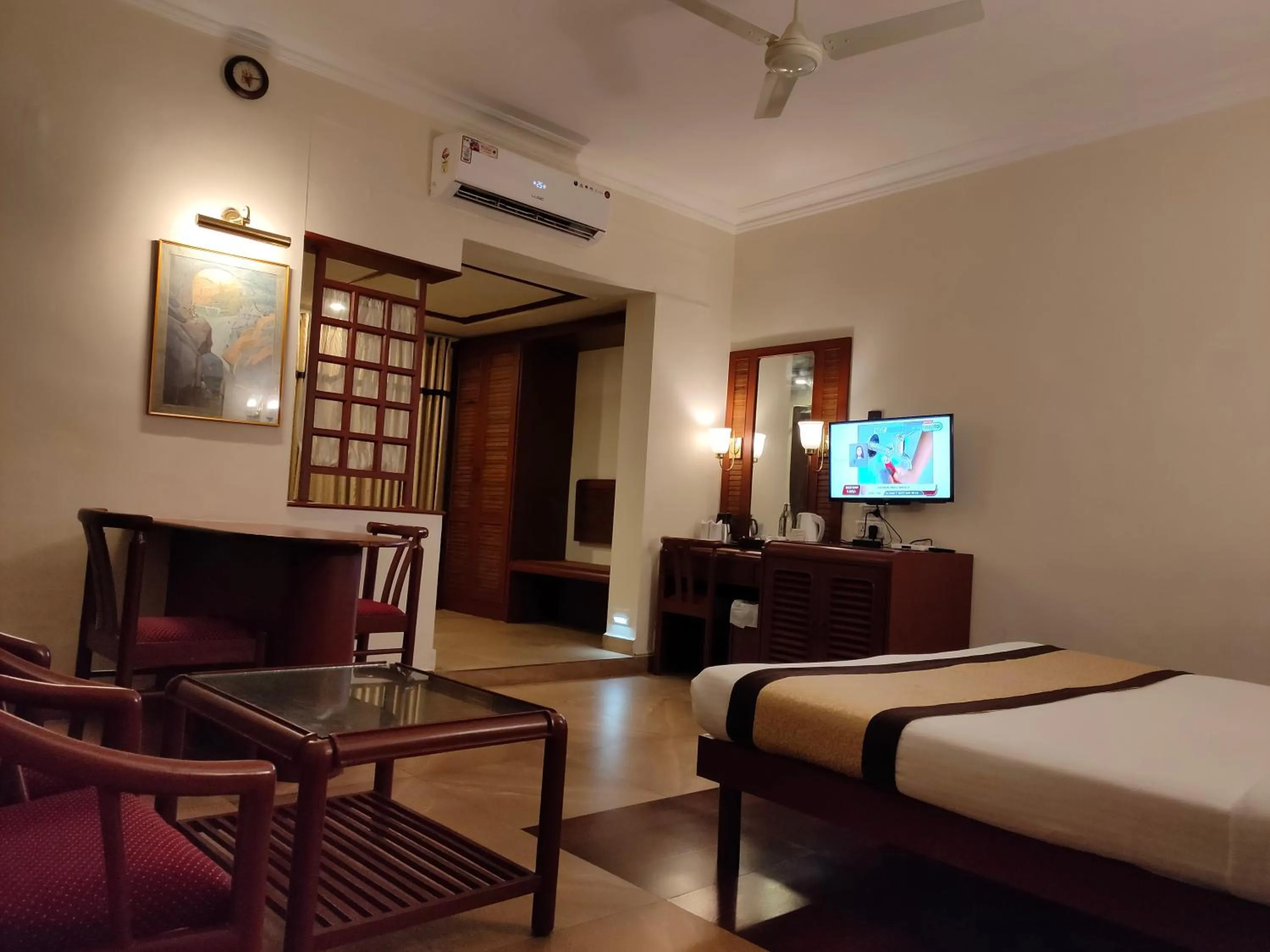 View (from property/room) in Yuvarani Residency