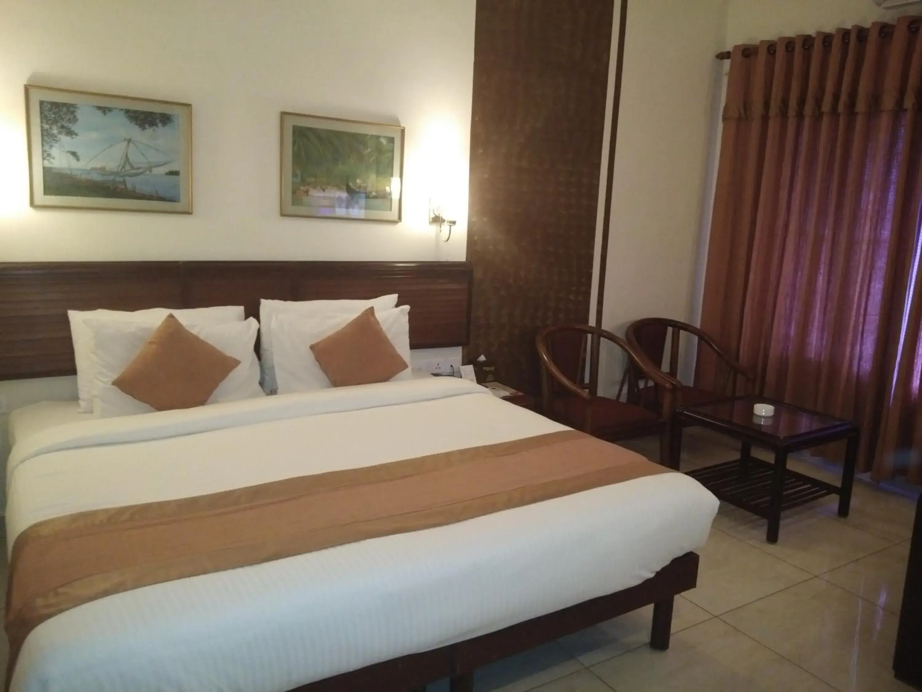 Bedroom, Bed in Yuvarani Residency Bedroom, Bed in Yuvarani Residency