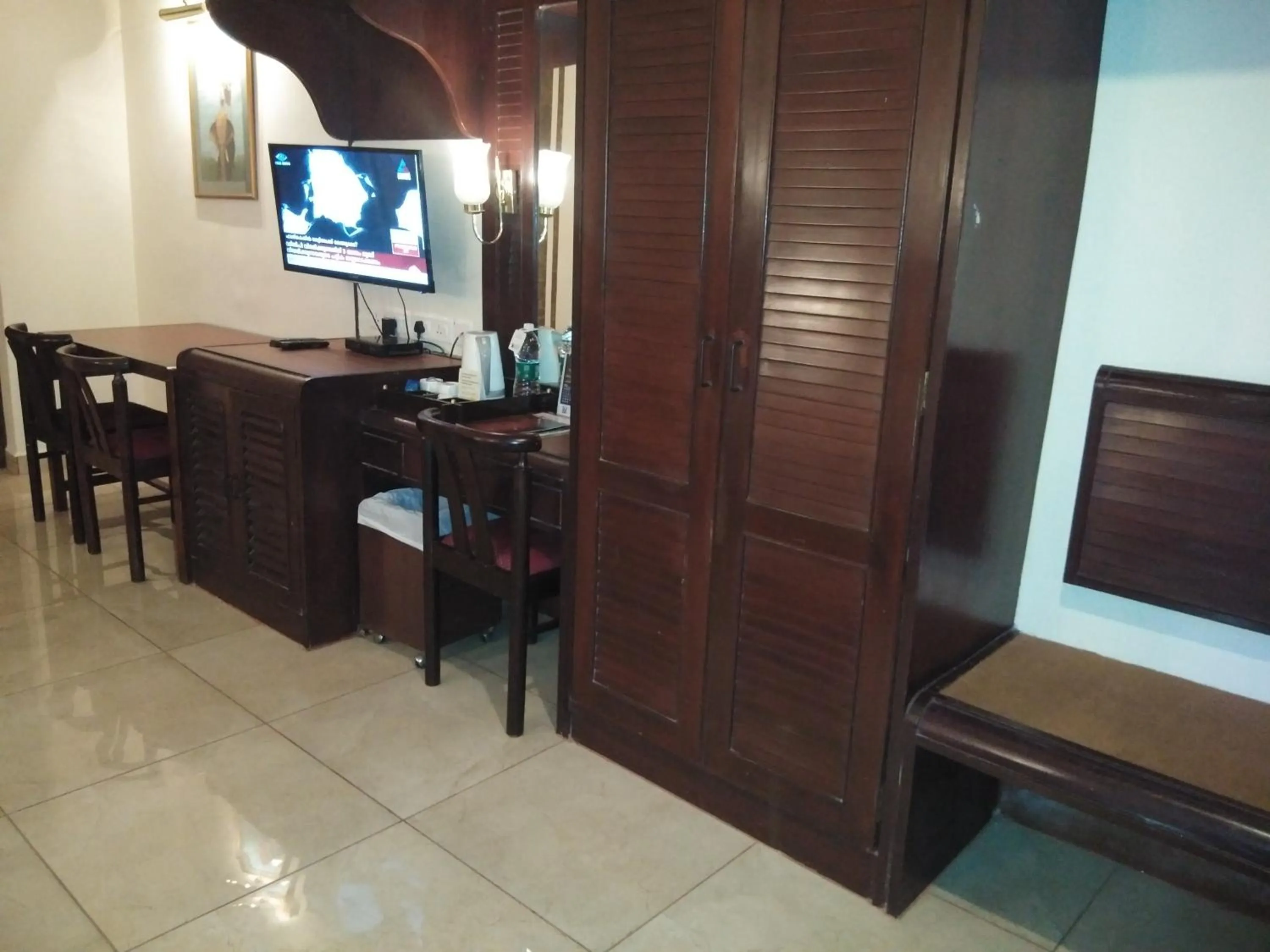 TV and multimedia in Yuvarani Residency