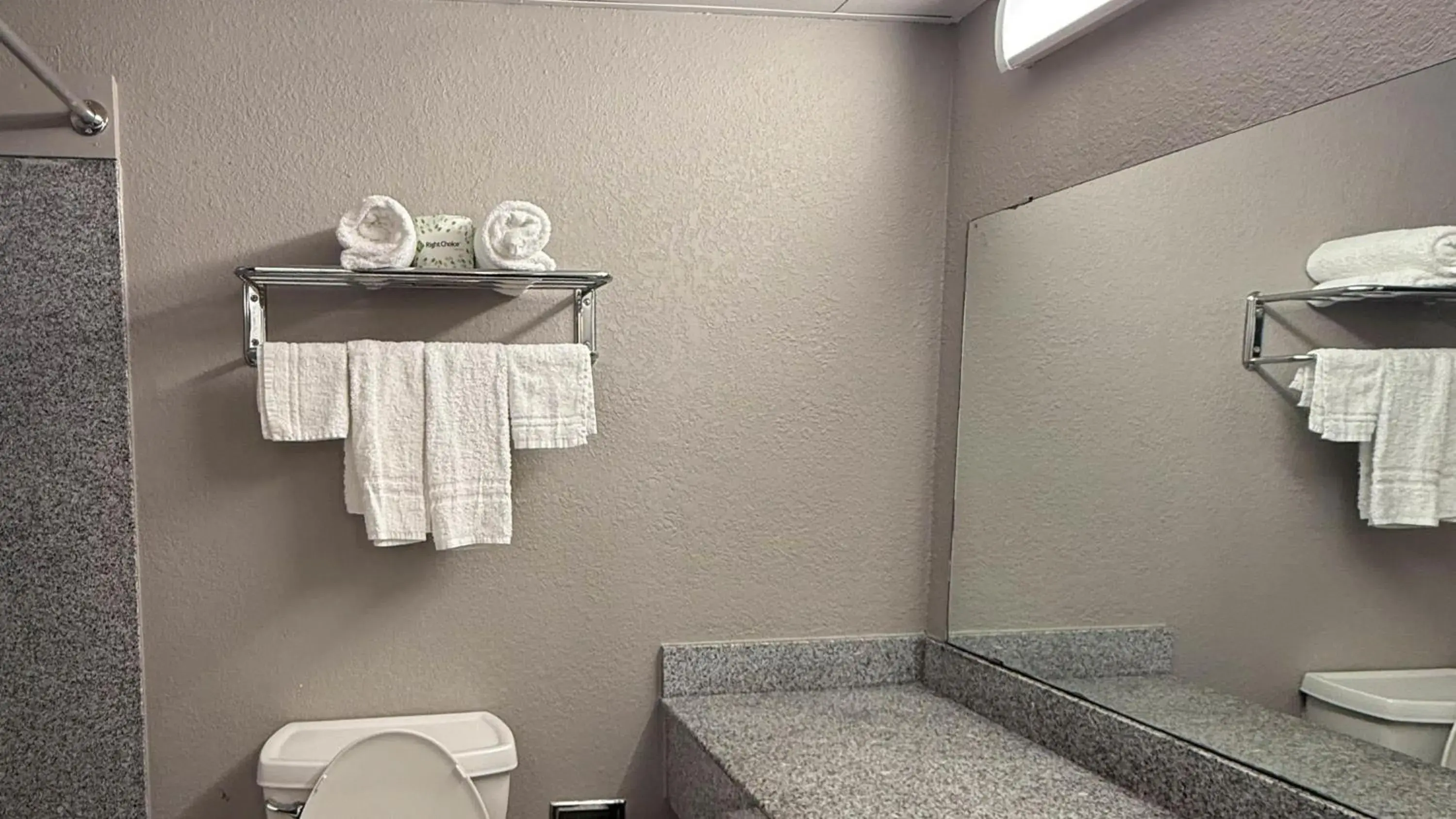 Bathroom in Motel 6-Oklahoma City, OK - South Bathroom in Motel 6-Oklahoma City, OK - South