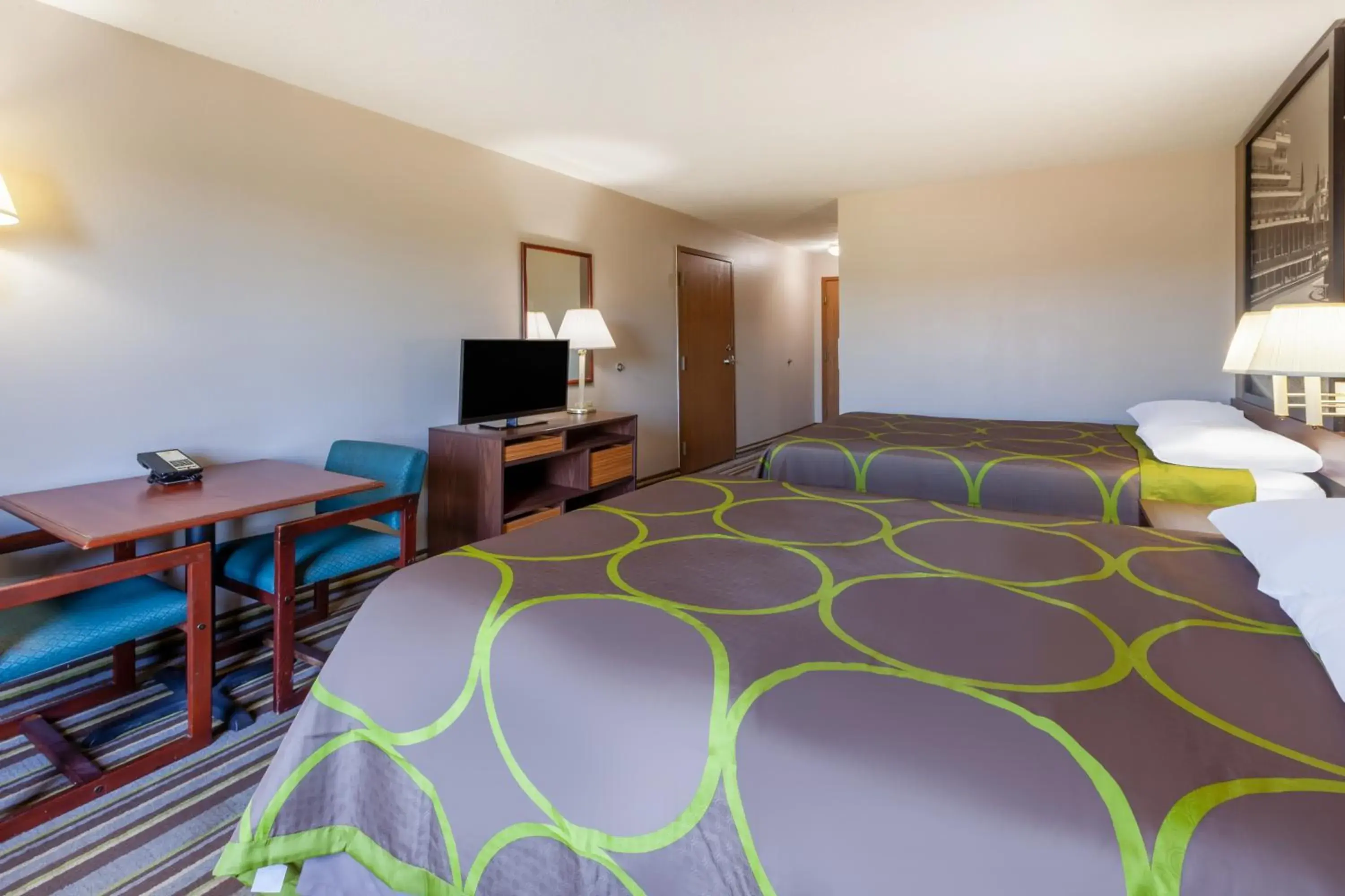 Bedroom, Bed in Super 8 by Wyndham La Grange KY Bedroom, Bed in Super 8 by Wyndham La Grange KY